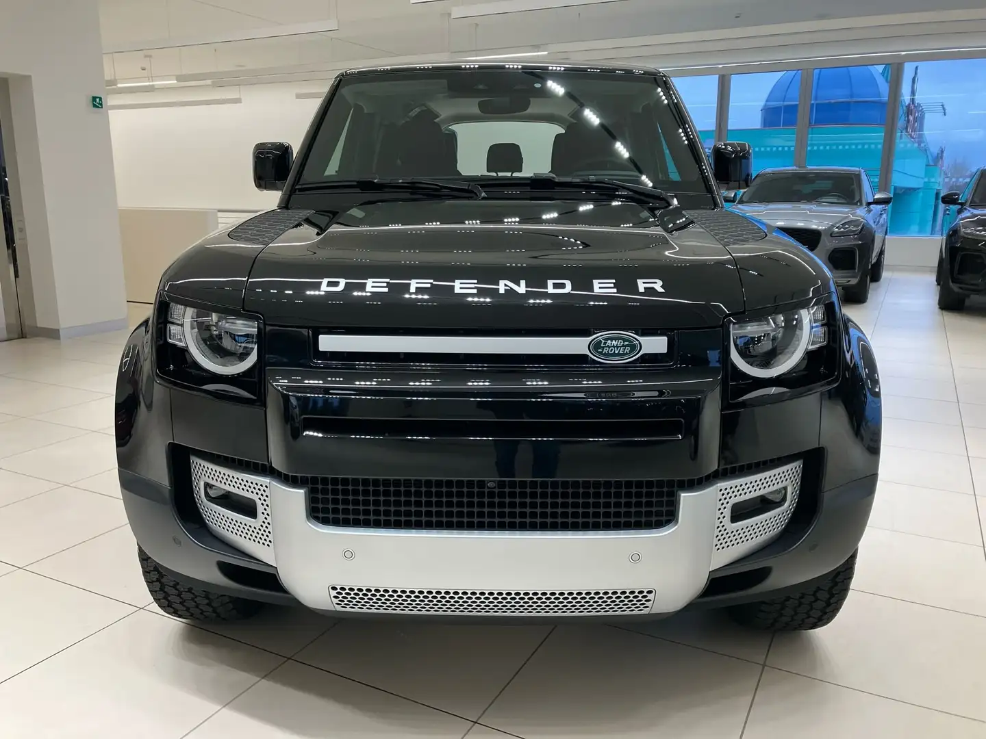 Land Rover Defender 110 3.0d i6 mhev S awd 200cv auto AUTOCARRO Noir - 2