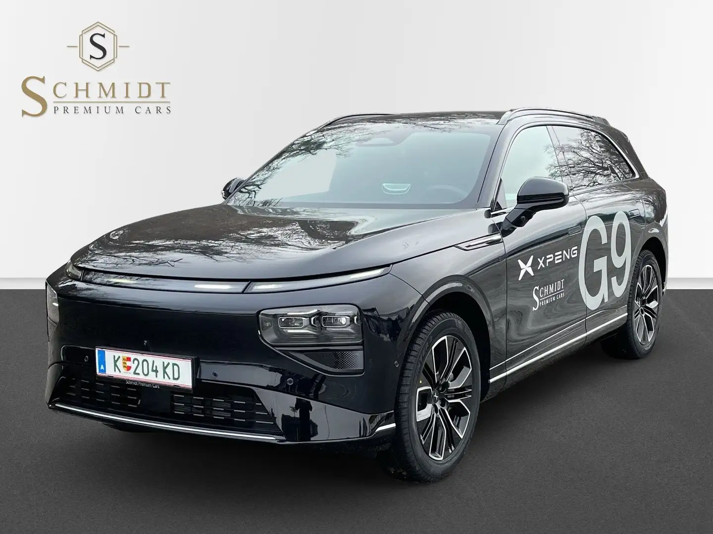 Xpeng G9 423 kW AWD Performance Schwarz - 1