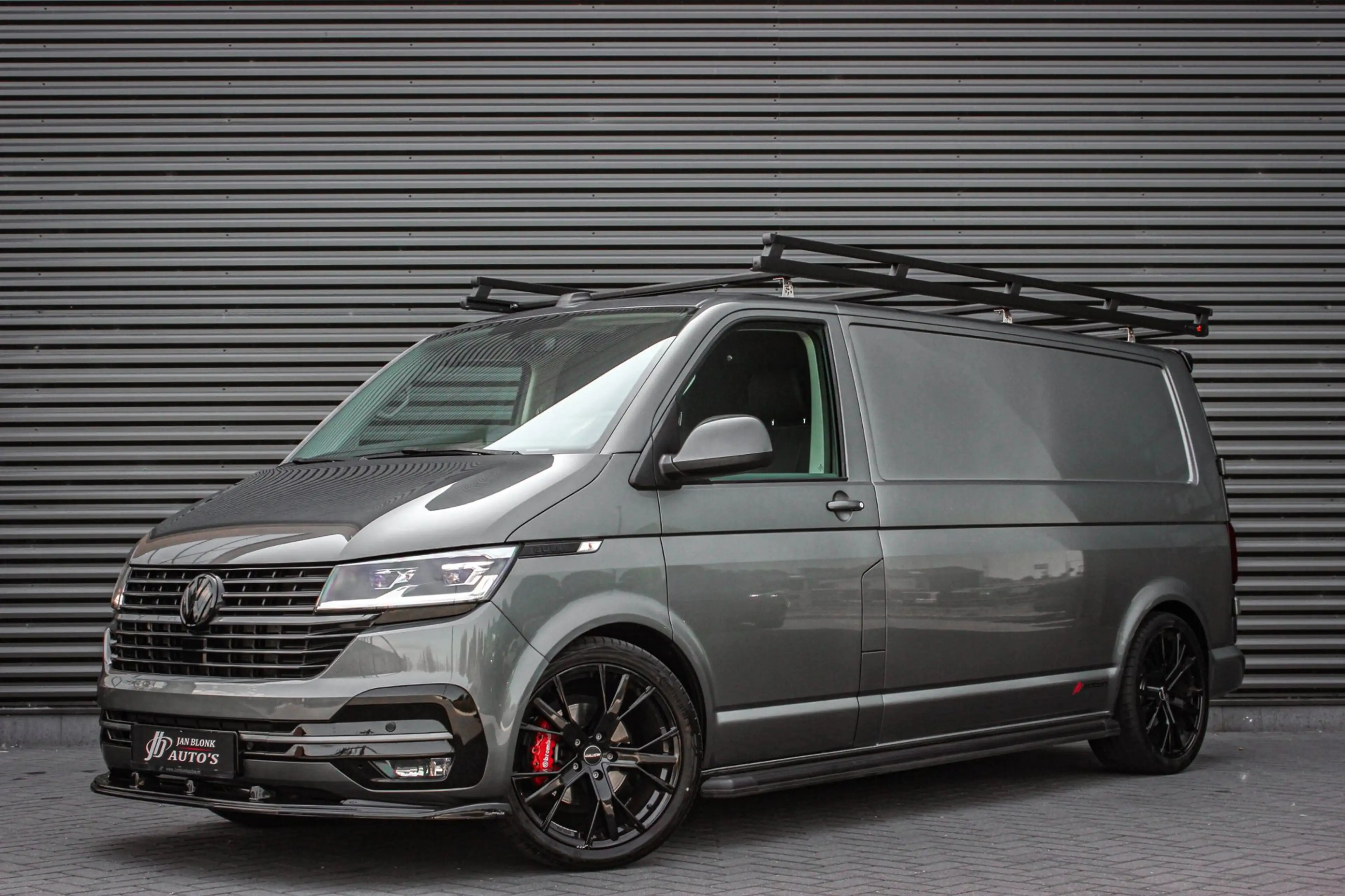 Volkswagen Transporter 2.0 TDI L2H1 150PK DSG JB- EDITION / VERLAGINGSVER