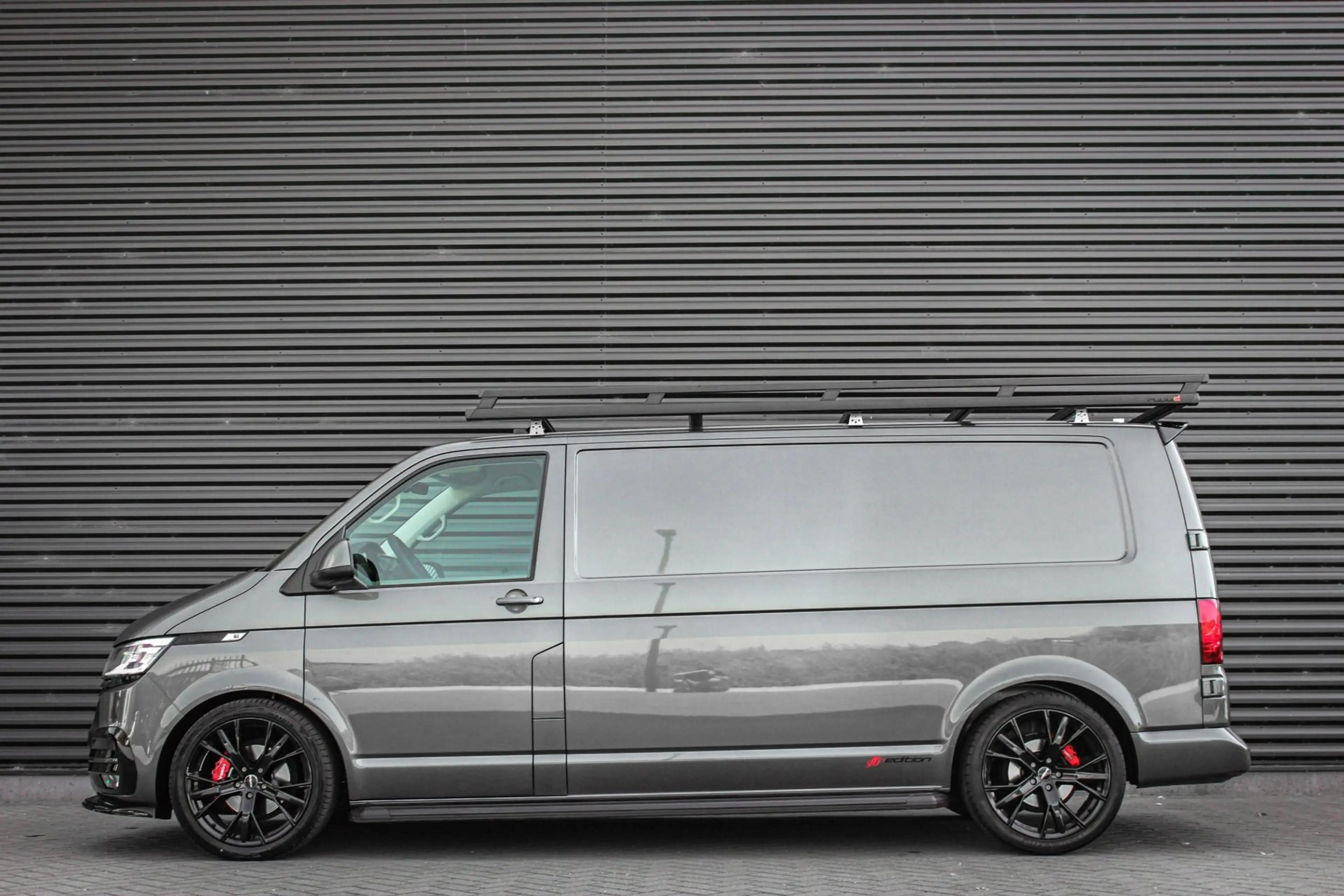 Volkswagen Transporter 2.0 TDI L2H1 150PK DSG JB- EDITION / VERLAGINGSVER — photo 5