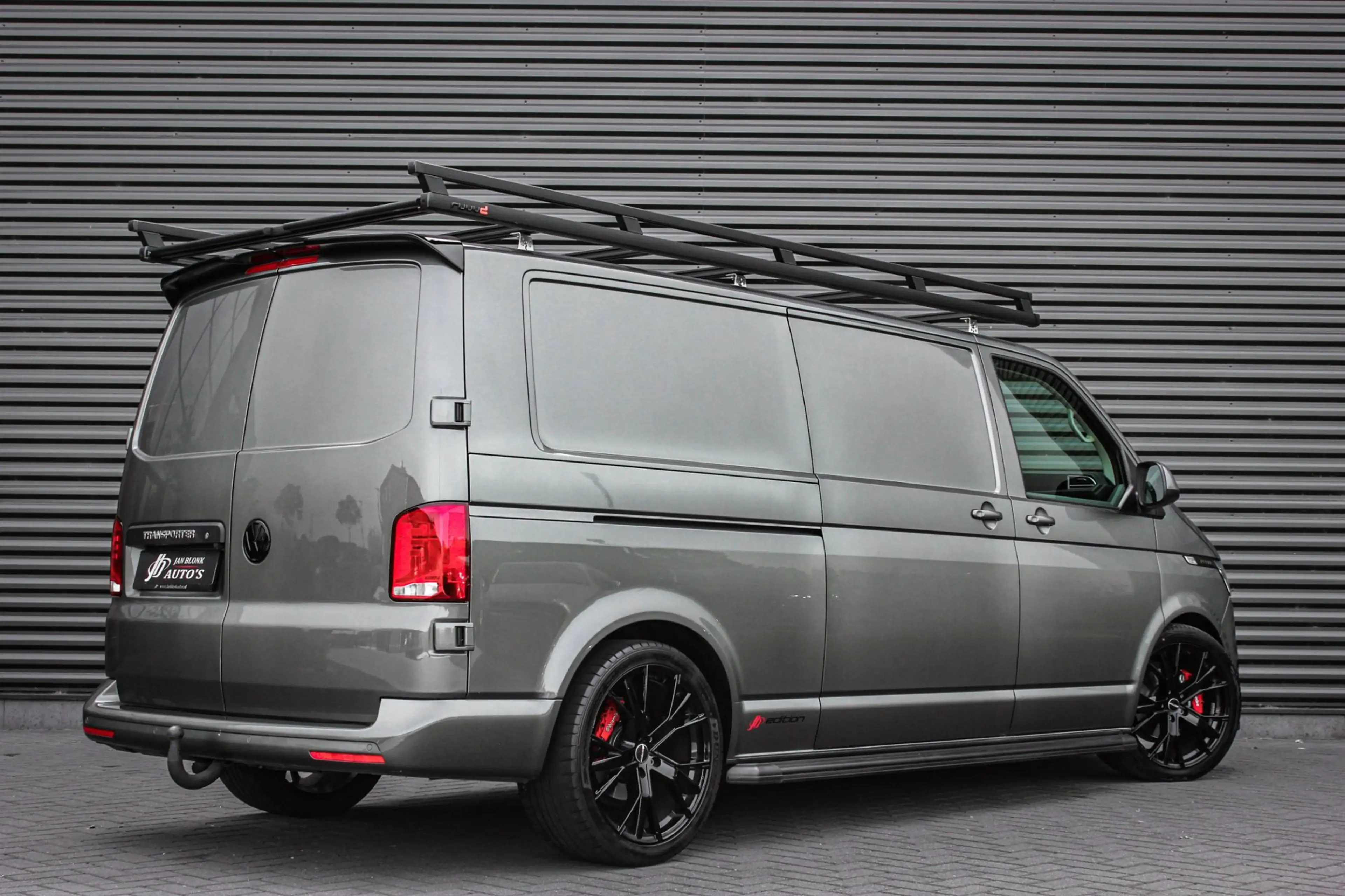 Volkswagen Transporter 2.0 TDI L2H1 150PK DSG JB- EDITION / VERLAGINGSVER — photo 3