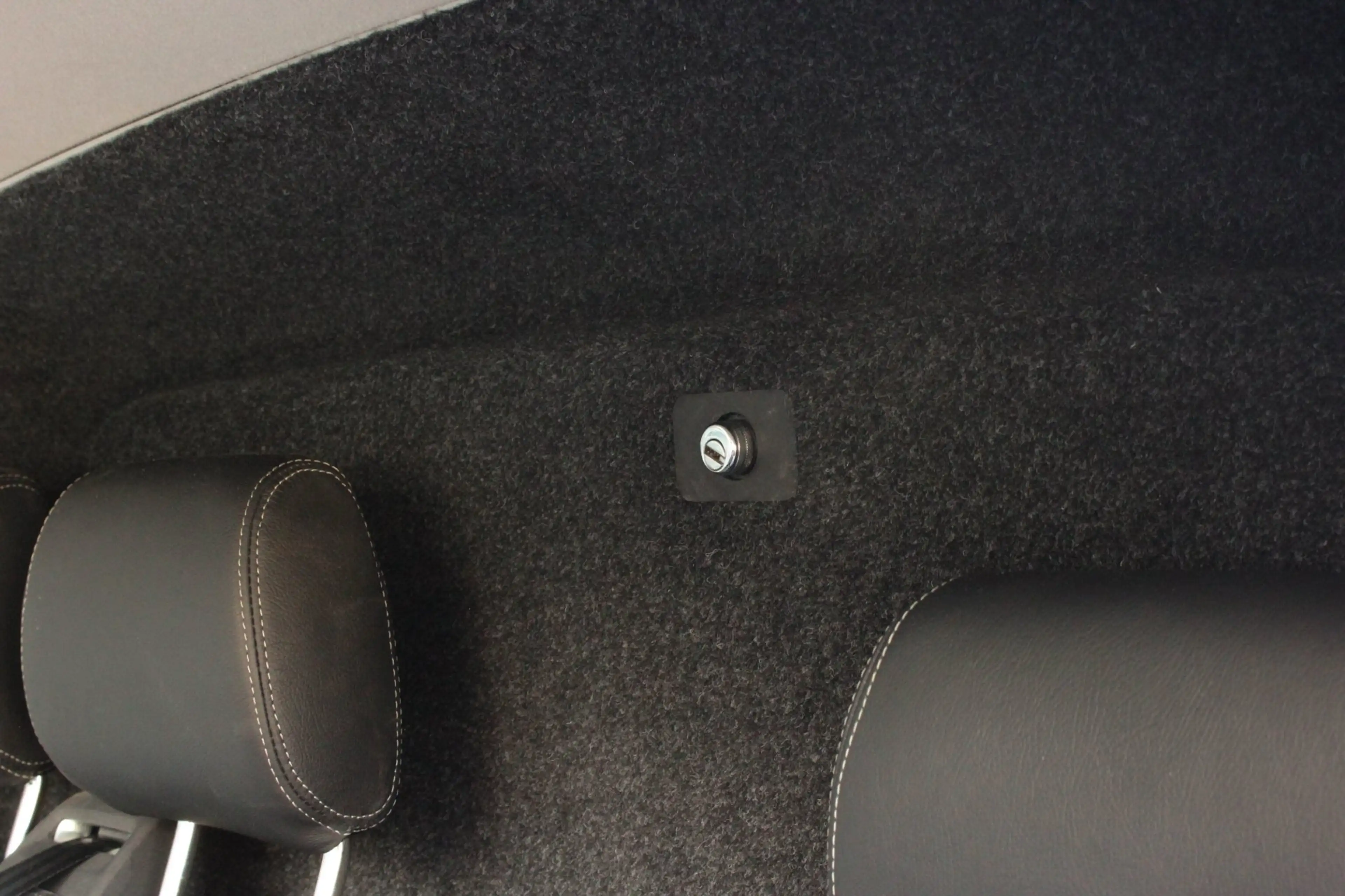 Volkswagen Transporter 2.0 TDI L2H1 150PK DSG JB- EDITION / VERLAGINGSVER — photo 17