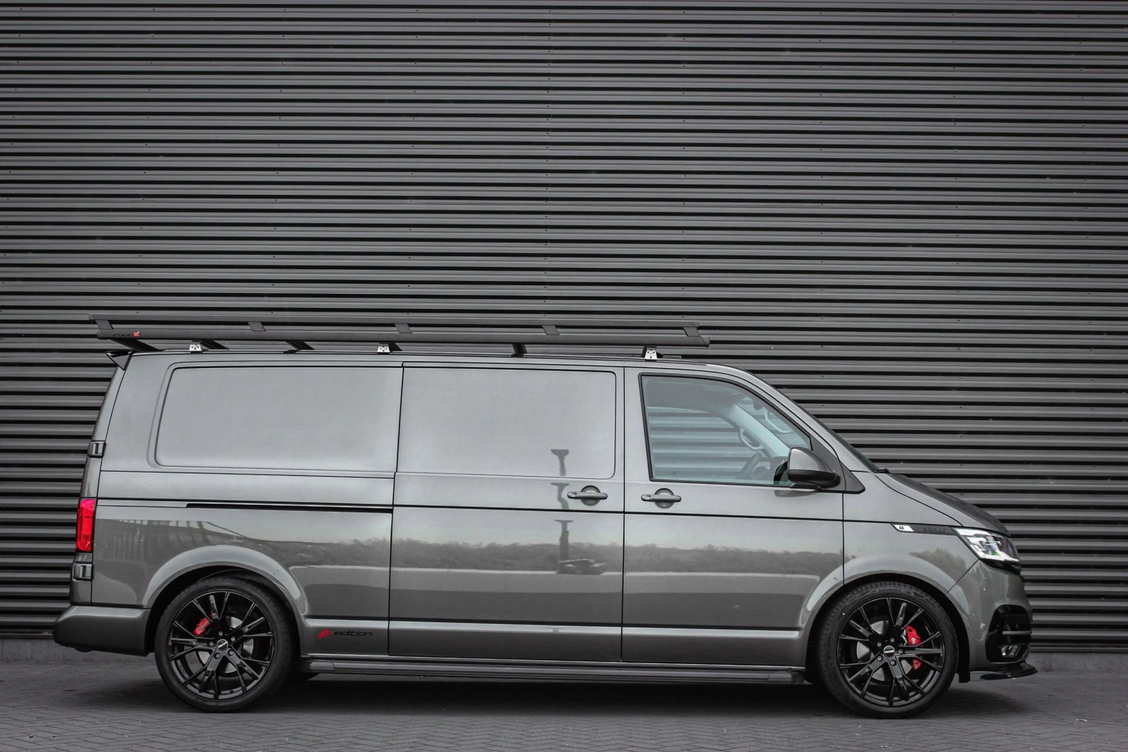 Volkswagen Transporter 2.0 TDI L2H1 150PK DSG JB- EDITION / VERLAGINGSVER — photo 6