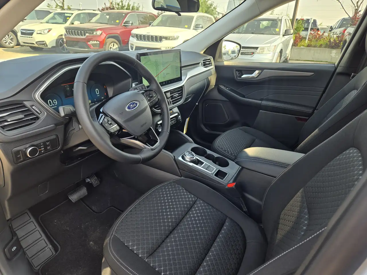 Ford Escape снимка Ford Escape