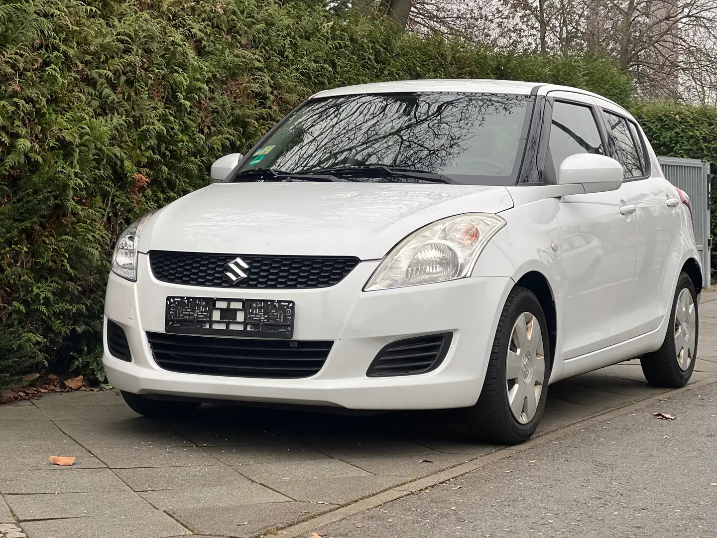Suzuki Swift Swift 1.2 GLX Klima/El.Fenster Fehér - 1