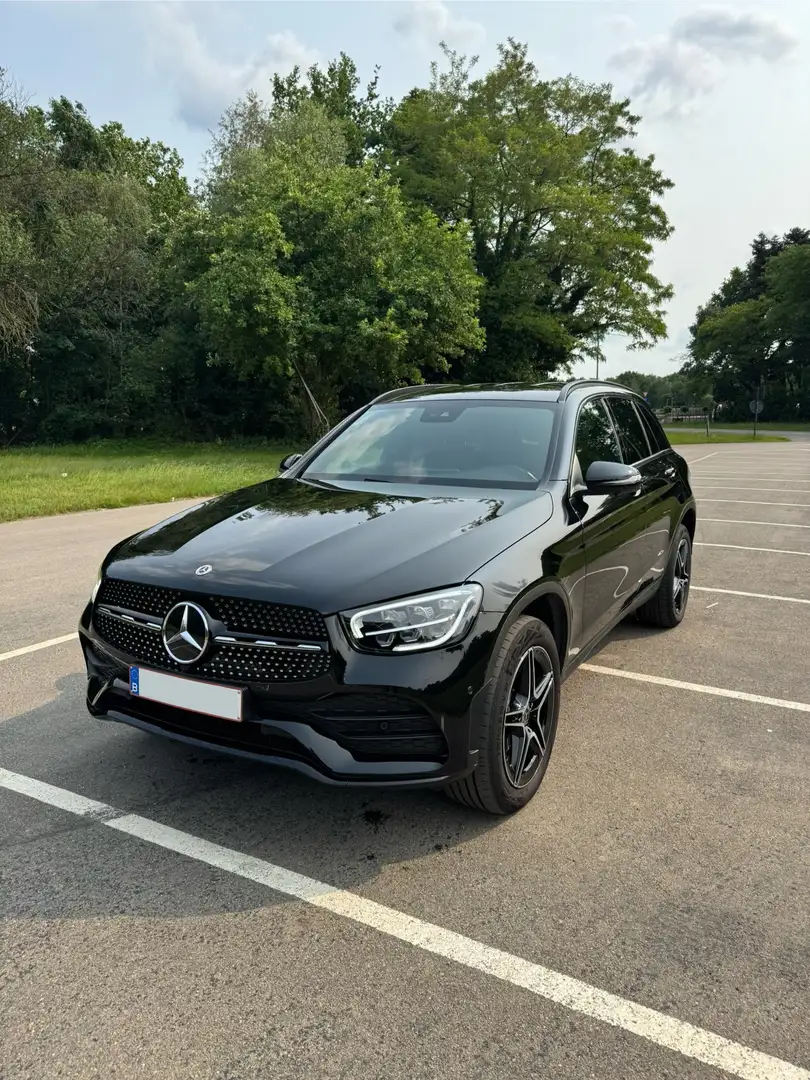 Mercedes-Benz GLC 300 de 4Matic 9G-TRONIC AMG Line Zwart - 1
