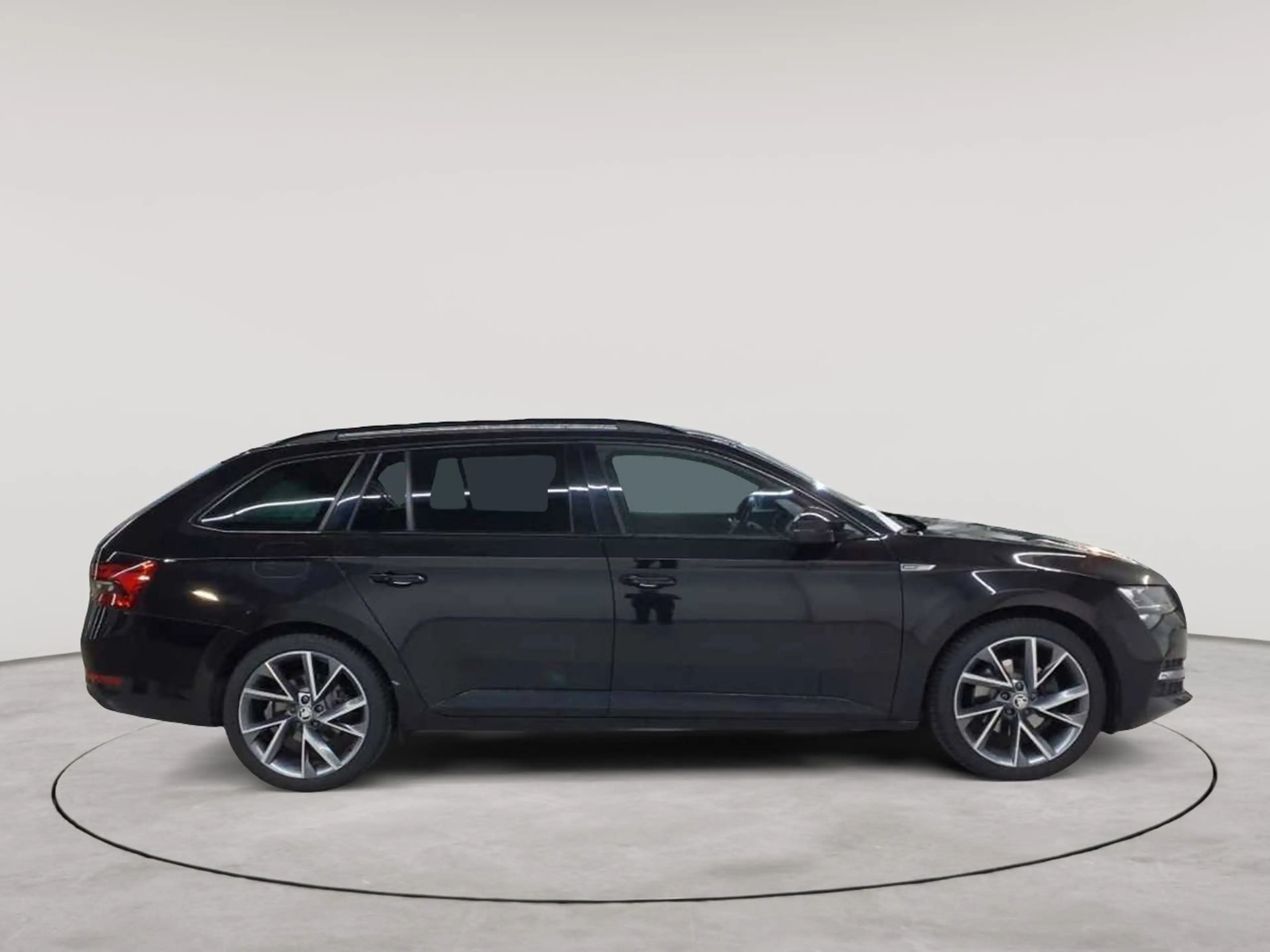 Skoda Superb Superb Combi 1.4 TSI iV Sportline AHK RFK PDC — photo 3