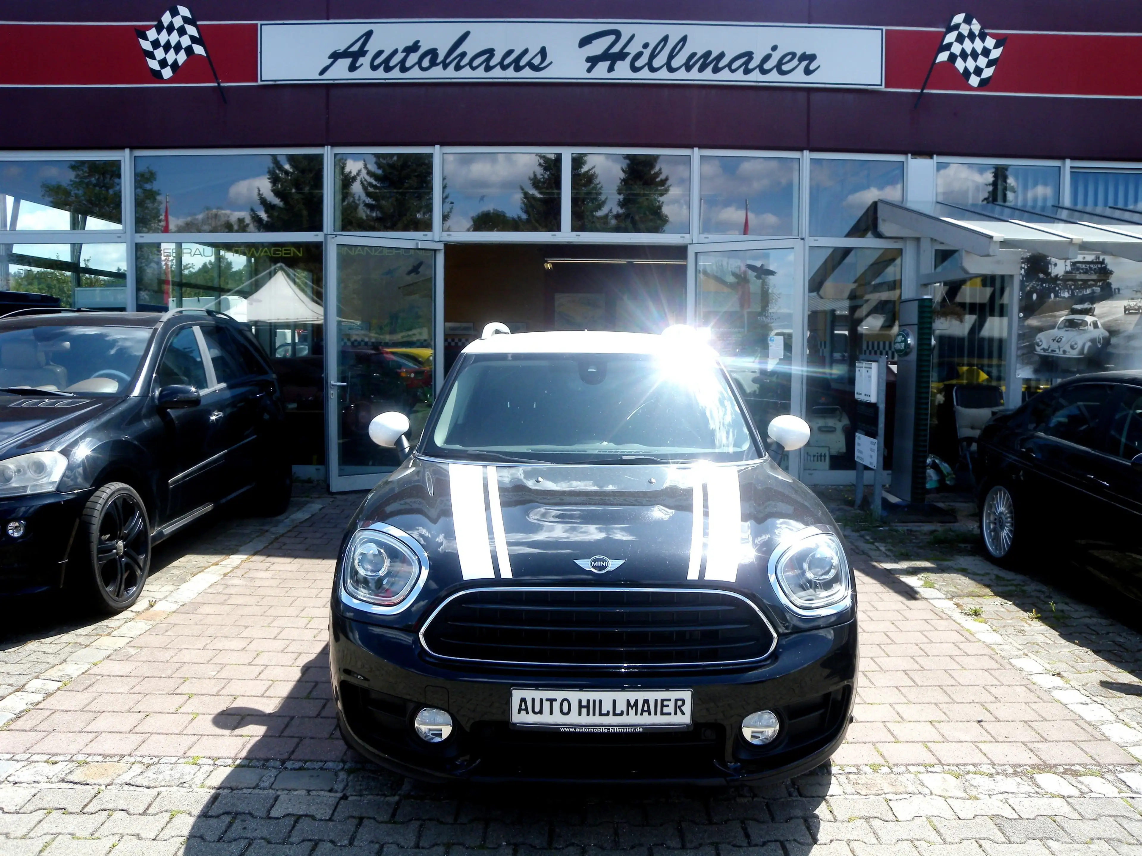 MINI Cooper Countryman ALL4 *SHZ*XENON*NAVI*KAMERA*PDC*