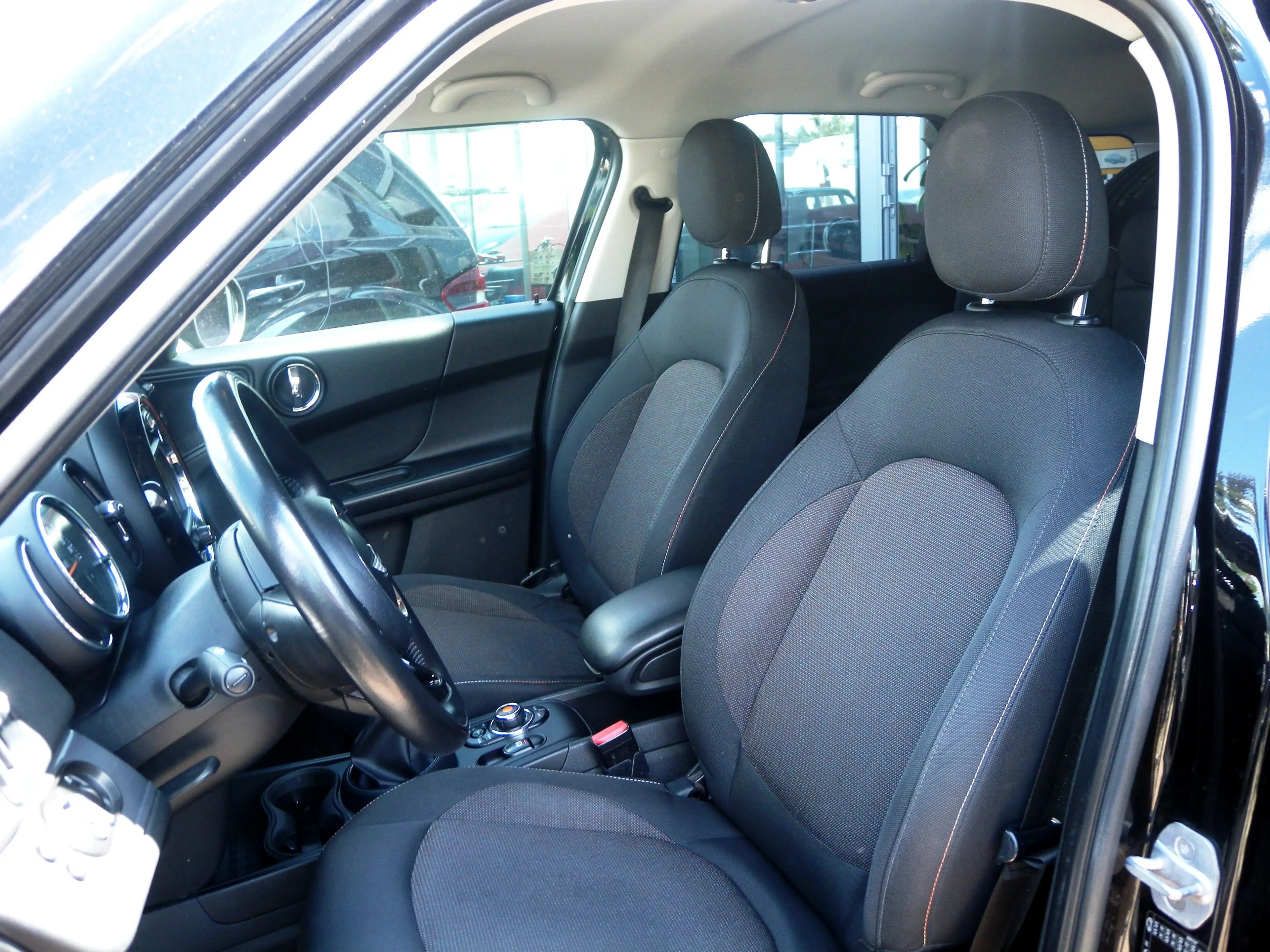 MINI Cooper Countryman ALL4 *SHZ*XENON*NAVI*KAMERA*PDC* — photo 14