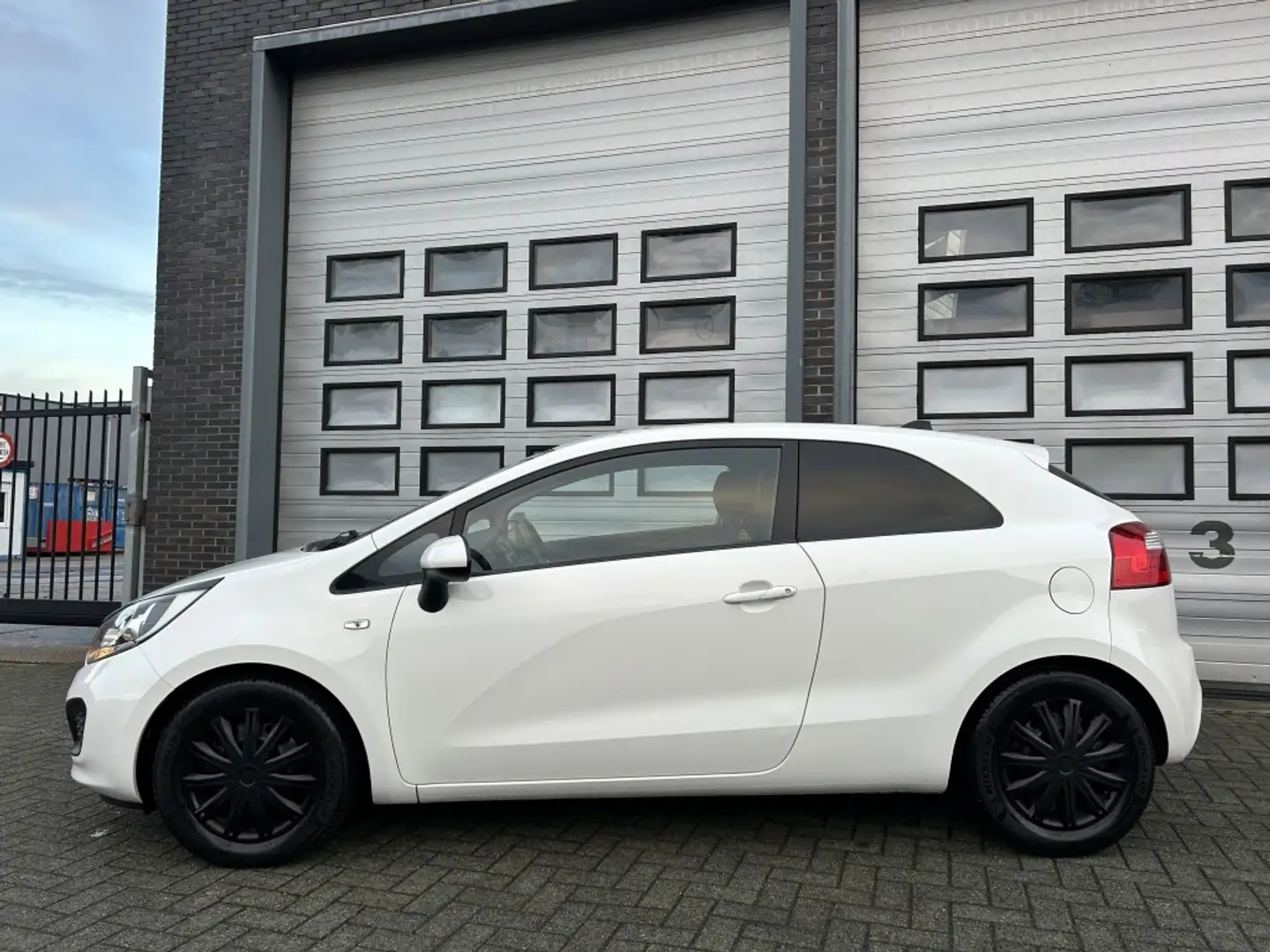 Kia Rio 1.2 CVVT Comf. Pack Airco Nette Staat! Blanc - 2