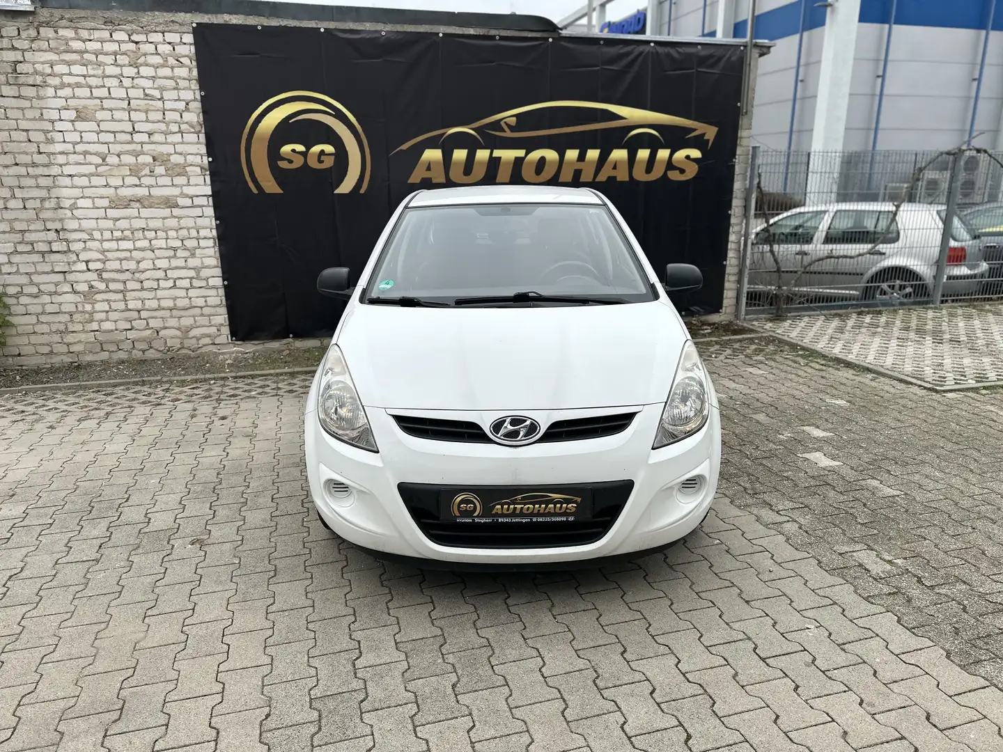 Hyundai i20 FIFA WM Edition Alb - 1