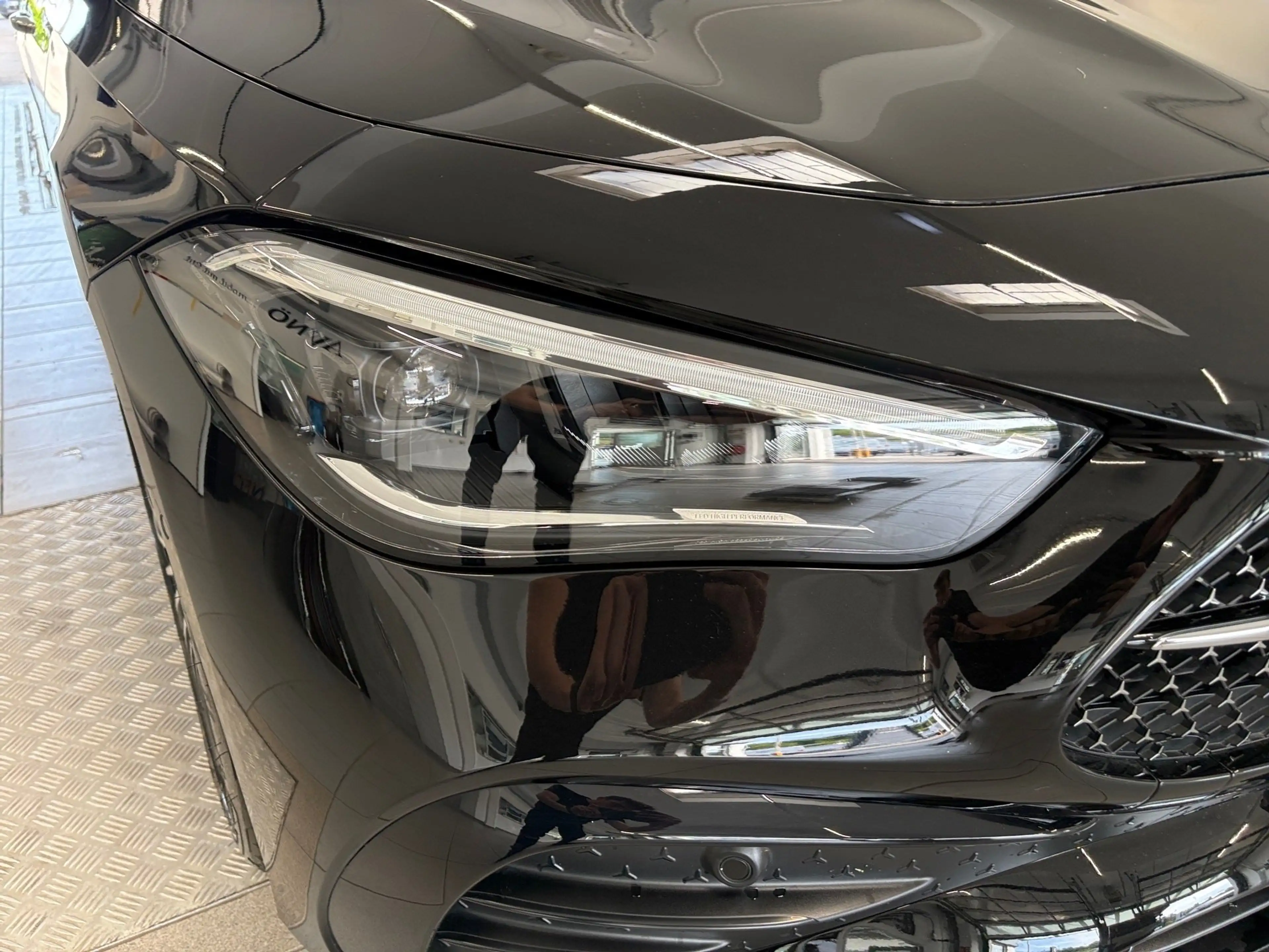Mercedes-Benz CLE 200 CABRIO AMG LINE 19 ZOLL LM LED HP — photo 9