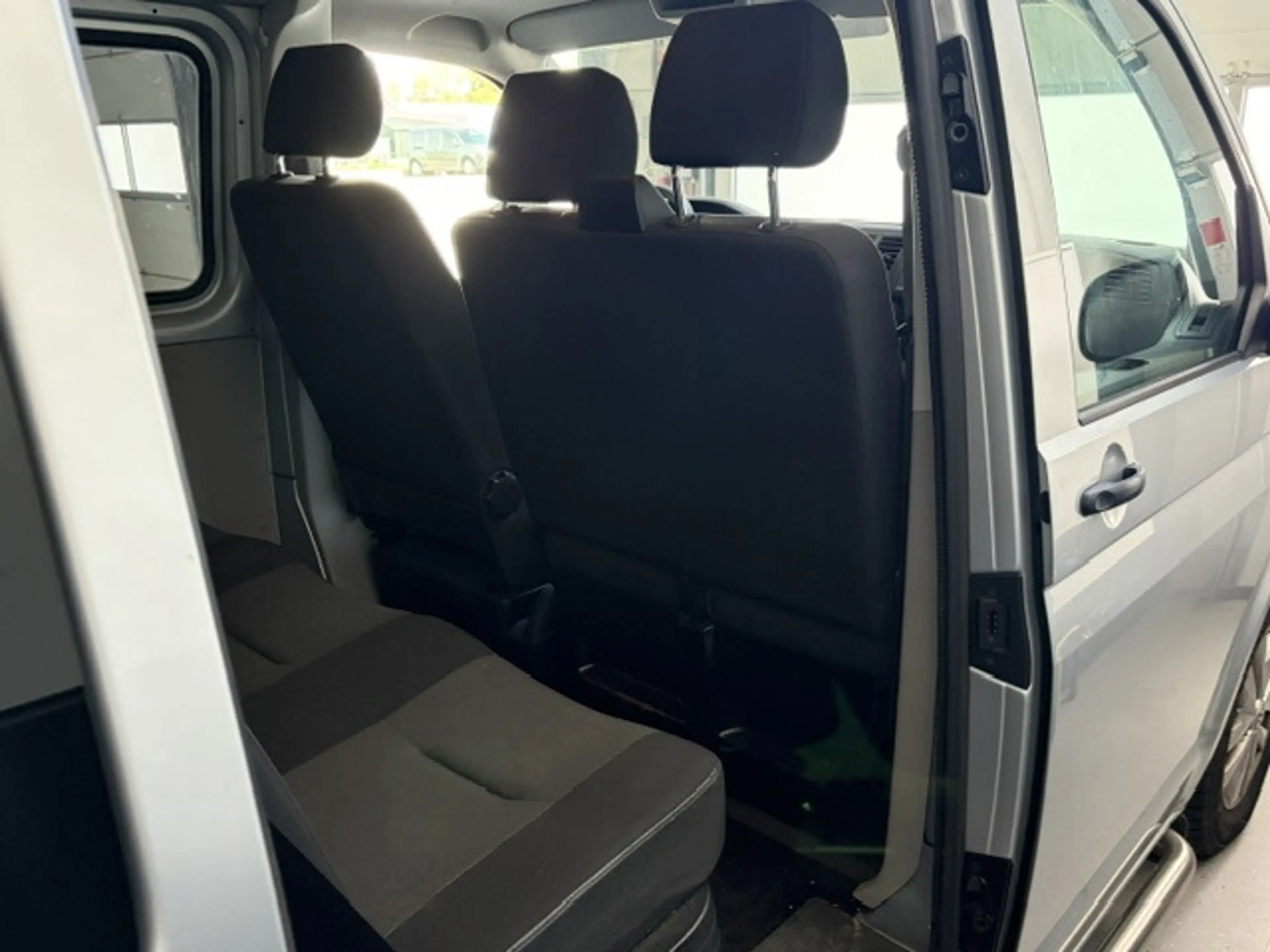 Volkswagen Transporter 2.0 TDI L2H1 6 persoons comfortline Dubbele kabine — photo 7