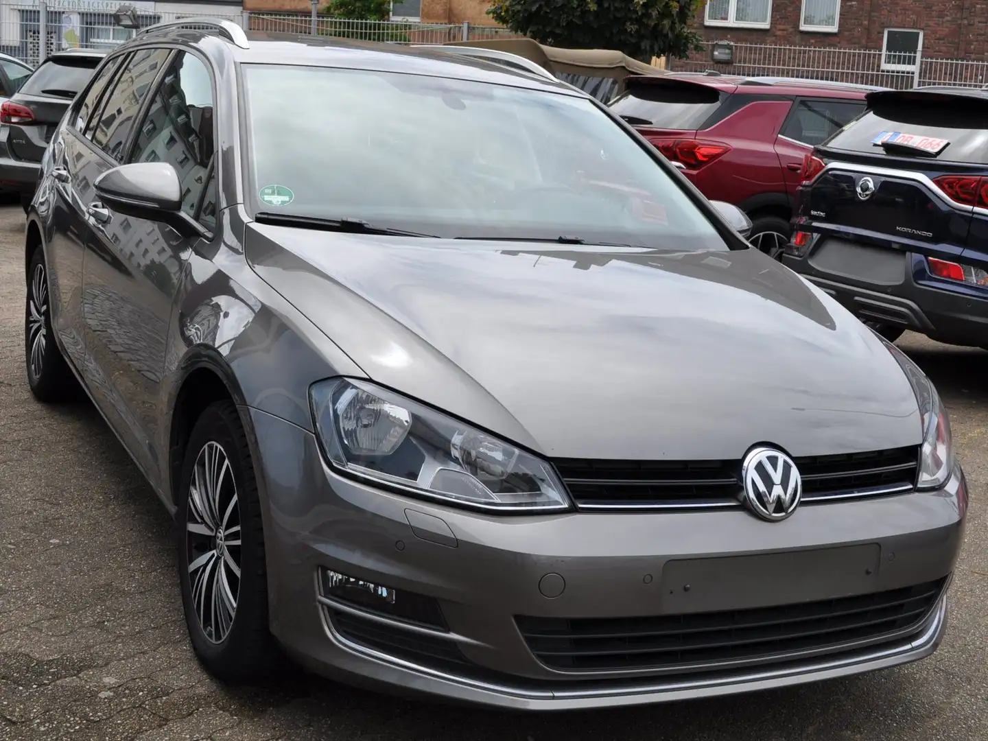 Volkswagen Golf Variant Allstar Grau - 2