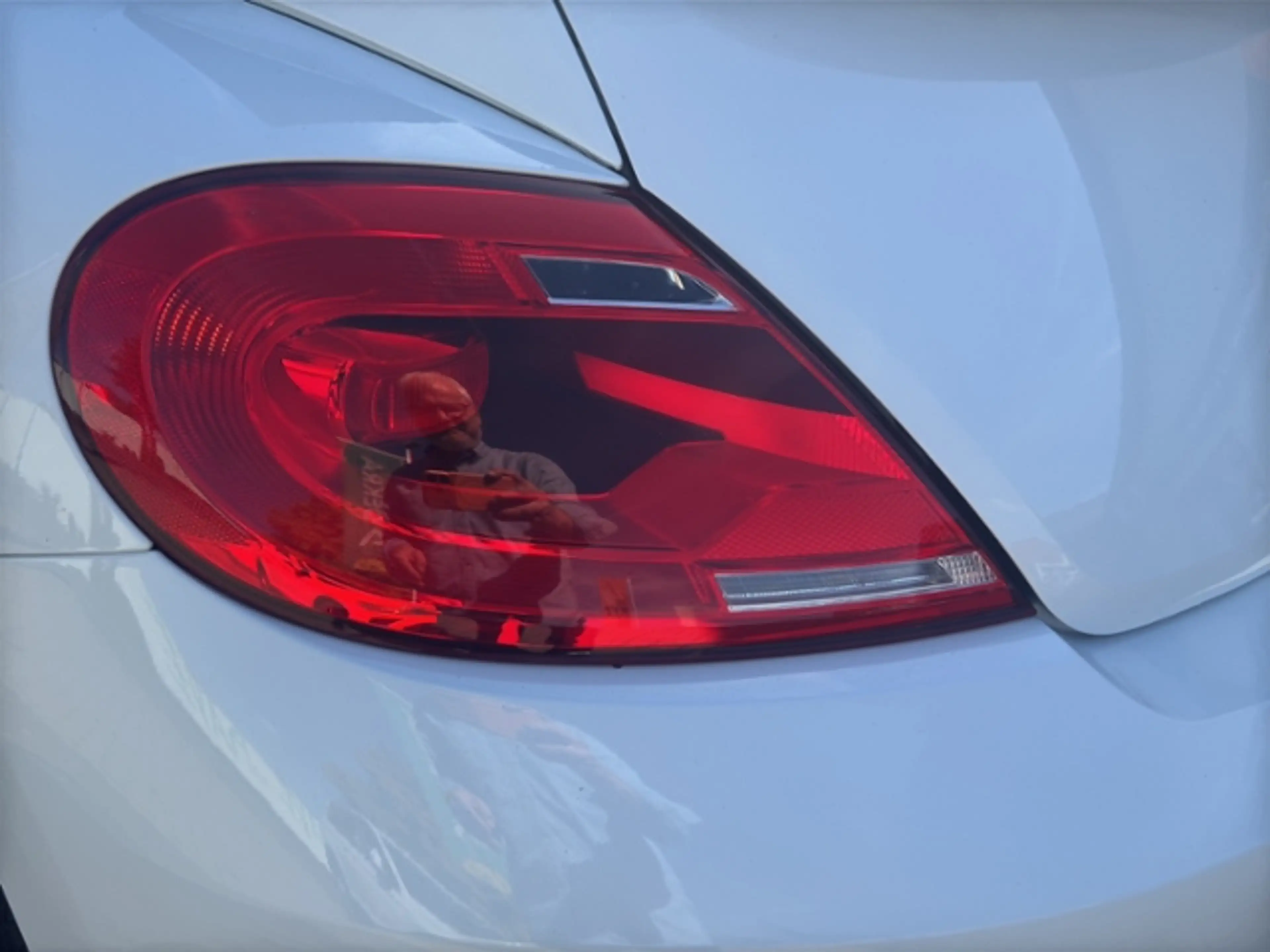 Volkswagen Beetle Cabriolet Design 1,2 l TSI Xenon Navi — photo 27