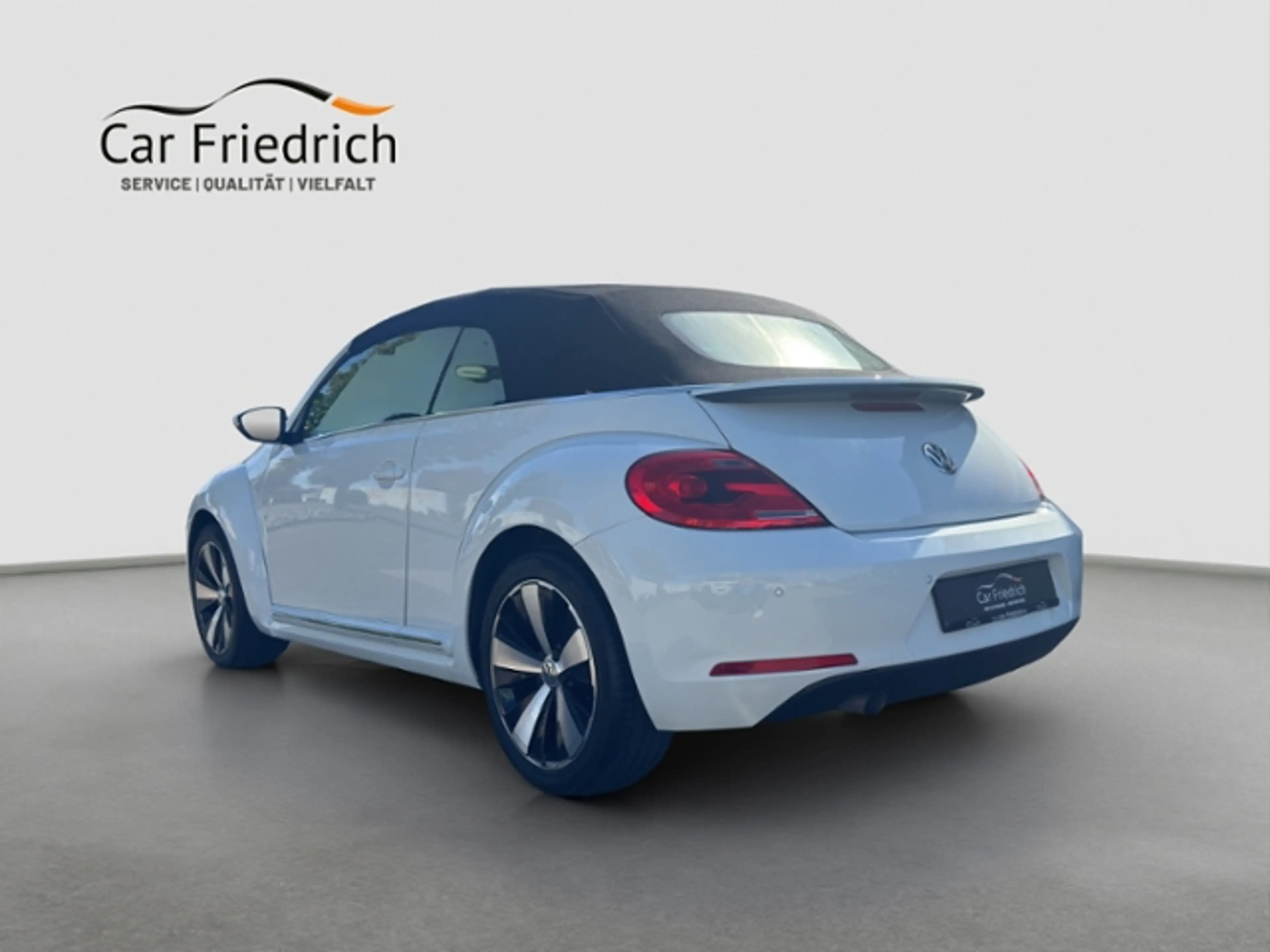 Volkswagen Beetle Cabriolet Design 1,2 l TSI Xenon Navi — photo 7
