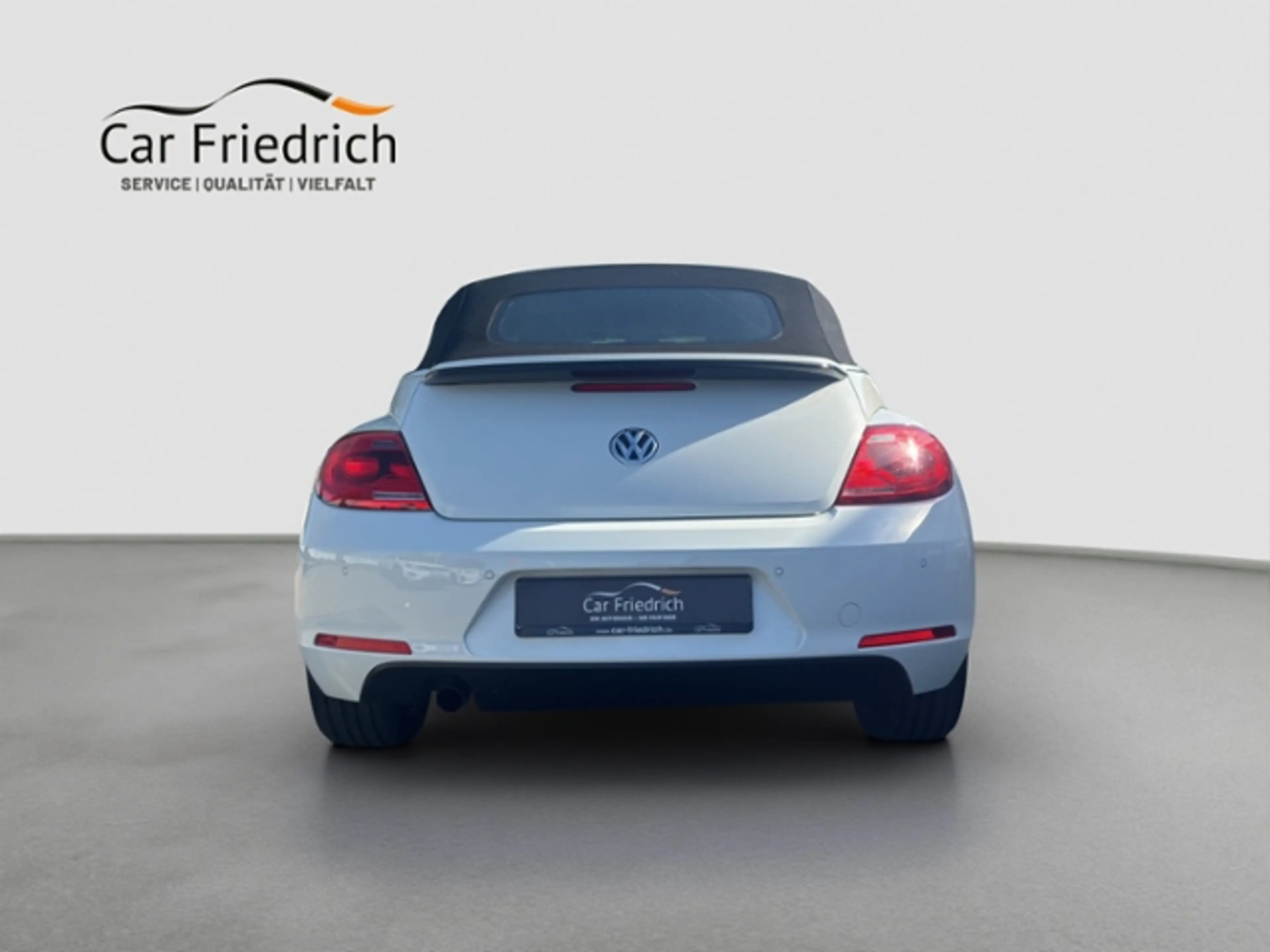 Volkswagen Beetle Cabriolet Design 1,2 l TSI Xenon Navi — photo 6