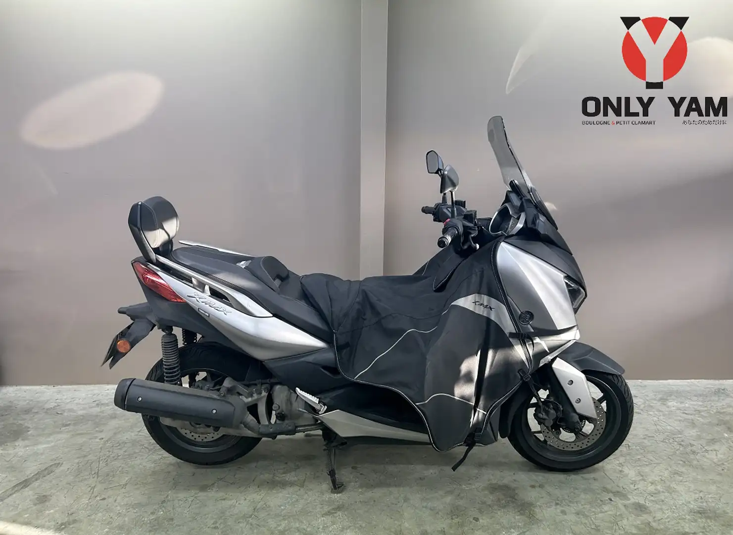 Yamaha X-Max 125 Grau - 1