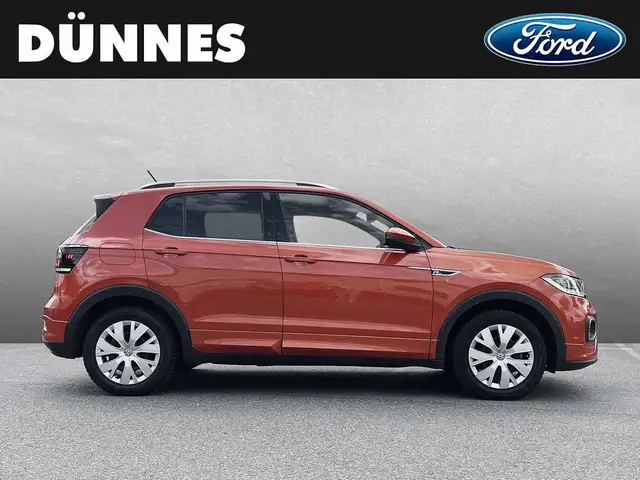 Volkswagen T-Cross view 6