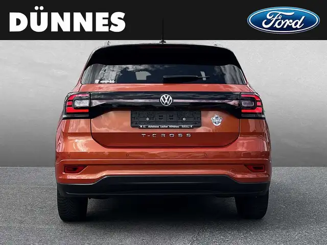 Volkswagen T-Cross view 7