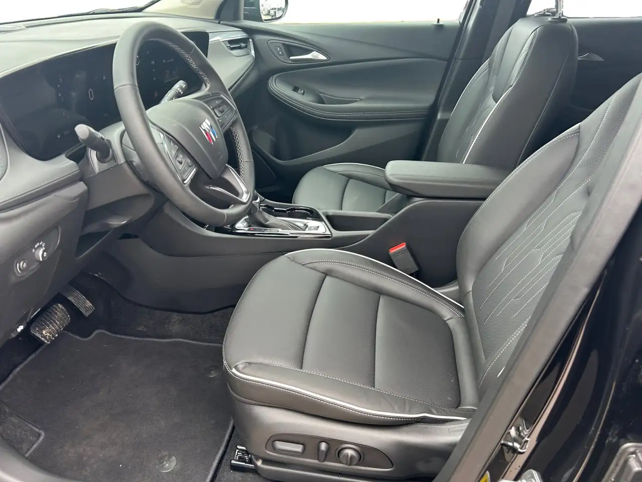 Buick Encore снимка Buick Encore