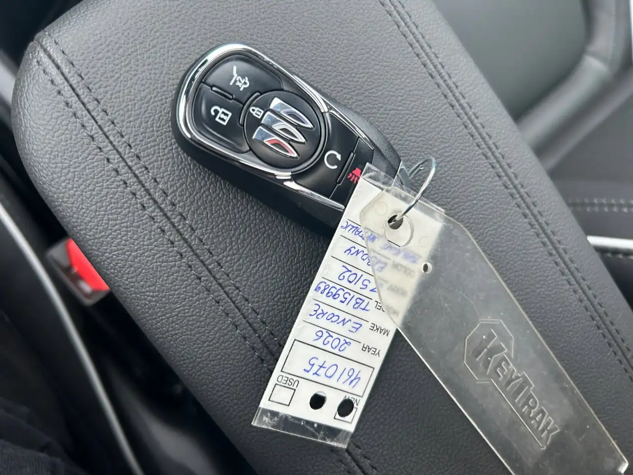 Buick Encore снимка Buick Encore