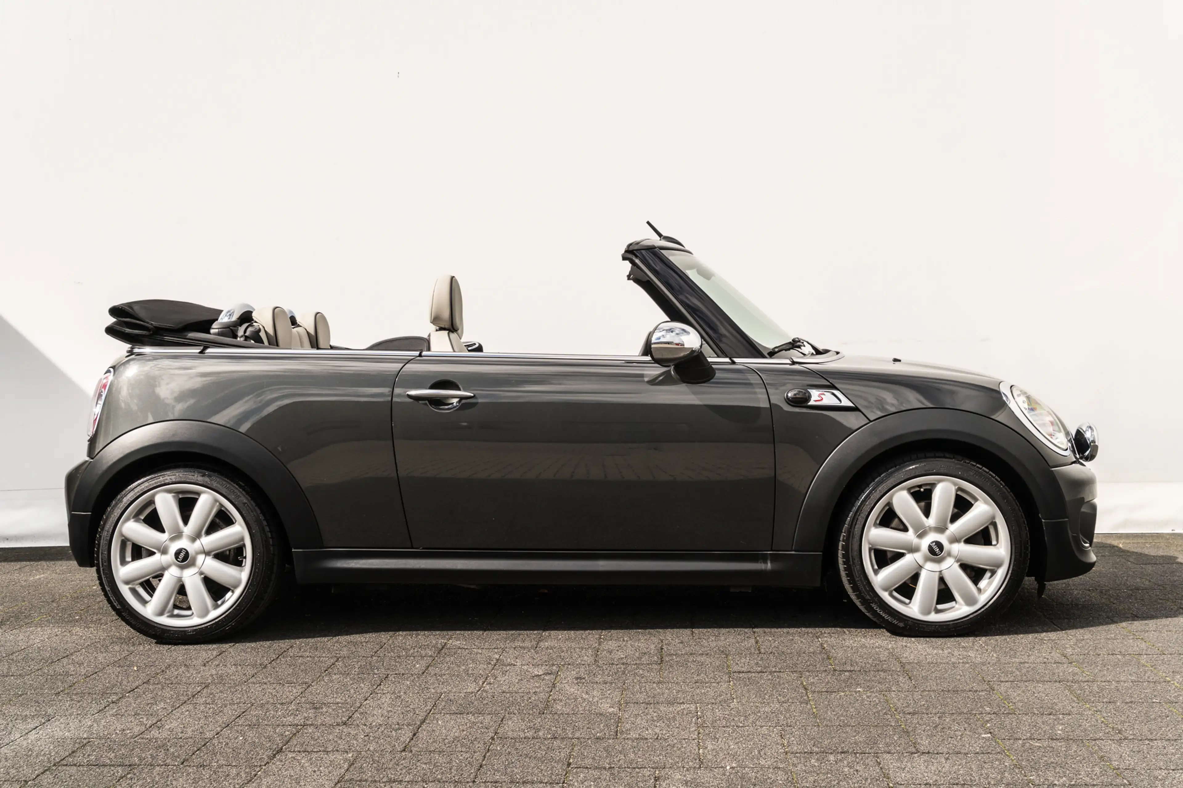 MINI Cooper S Cabrio 1.6 Chili 184pk | Leder | H/K Audio | Stoelverwarm — photo 4