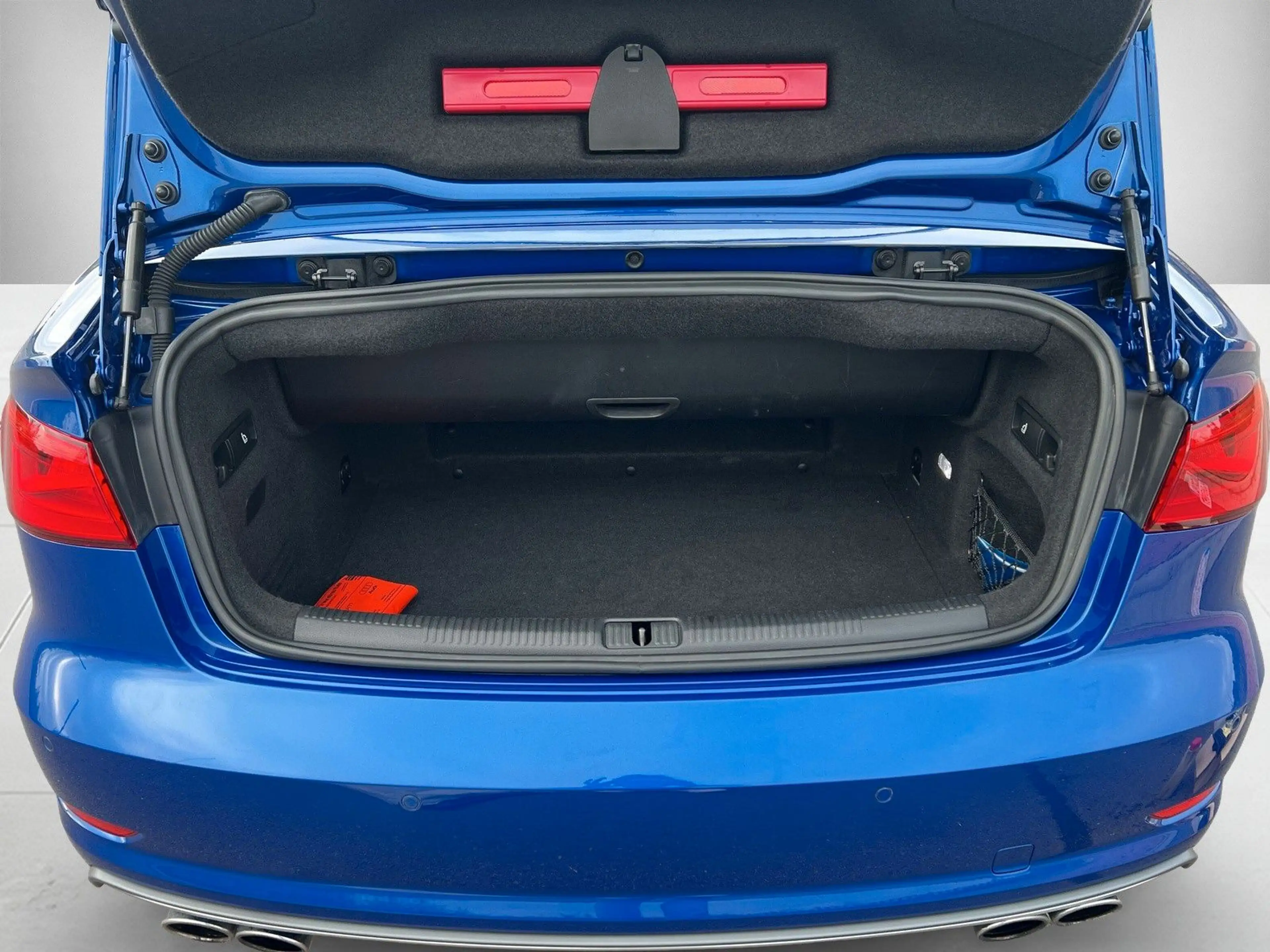 Audi S3 Cabriolet 2.0 TFSI quattro 1HA./B&O/SCHECKH — photo 9