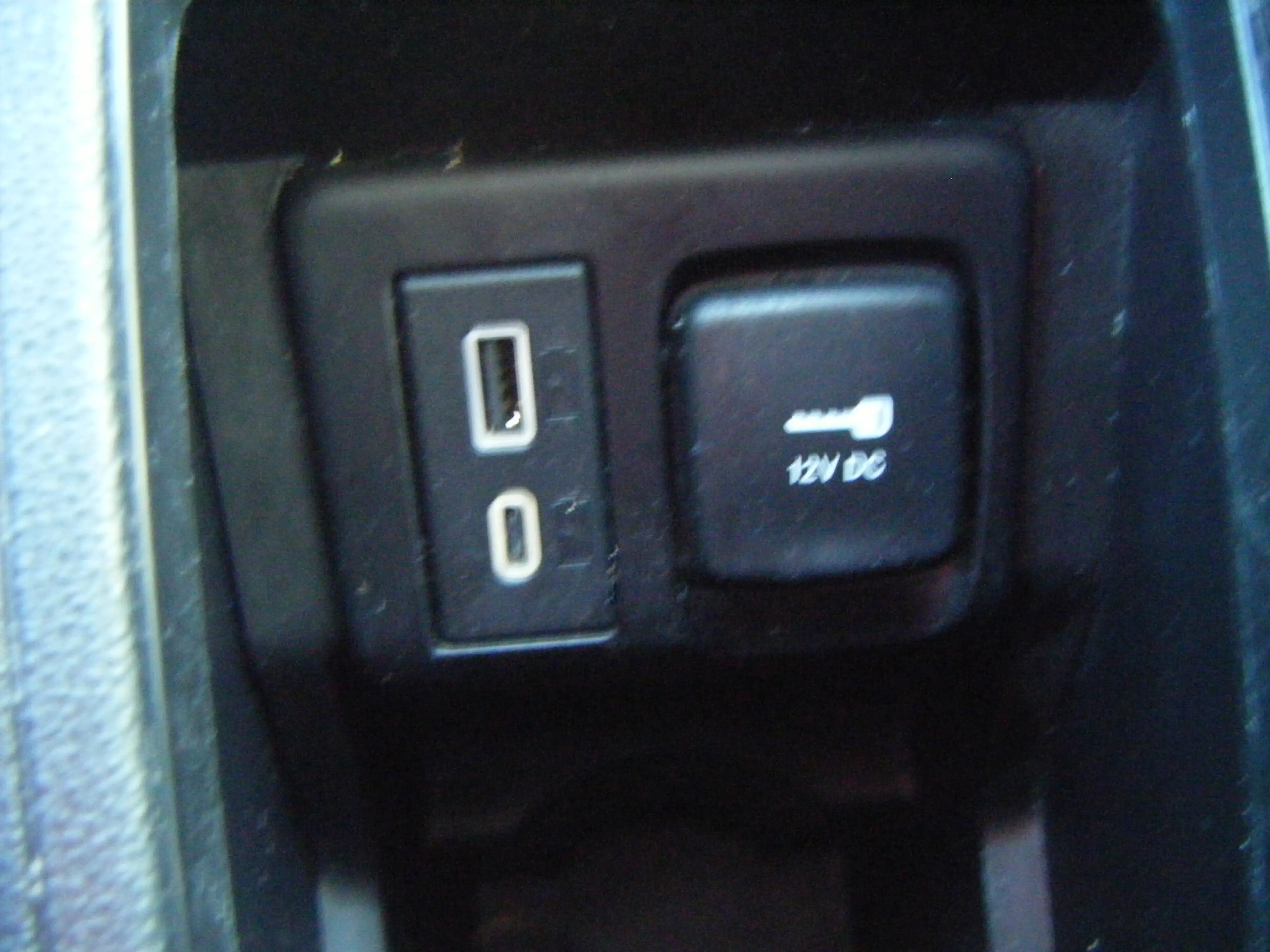 Fiat 500e 3+1 Icon*42 KW/h AKKU*CO-DRIVER-PAKET* WINTER-PAKET-KOMFOR-PAKET** — photo 16