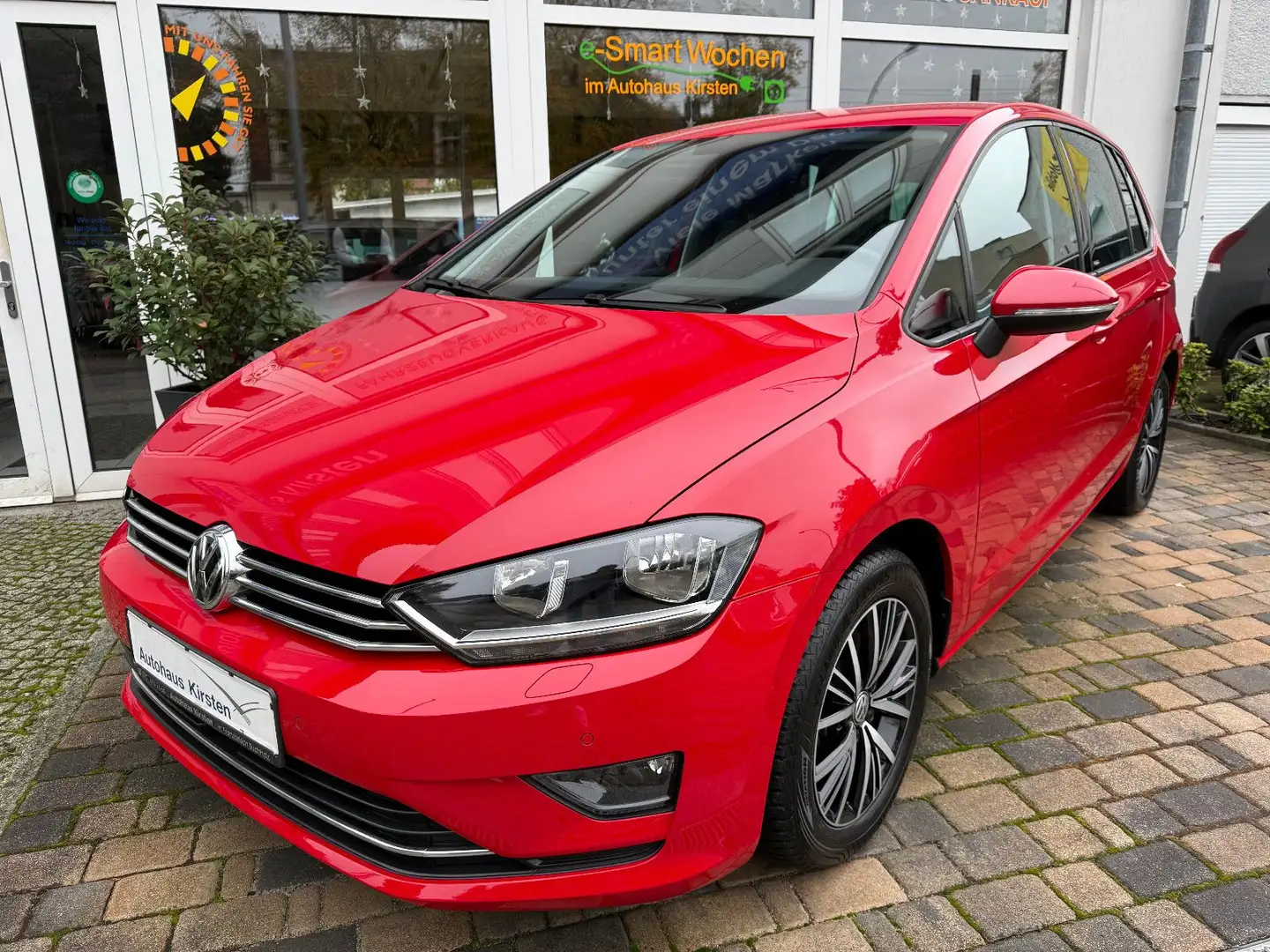 Volkswagen Golf Sportsvan 1.4 TSI Allstar DSG/SHZ/Garantie Rot - 1