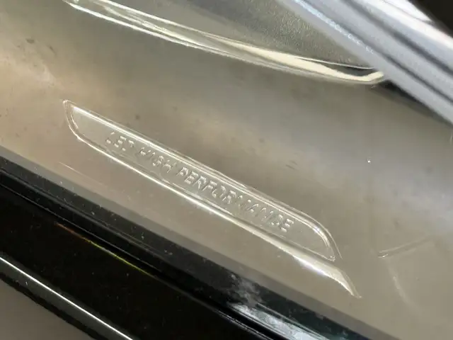 Mercedes-Benz Cla view 18