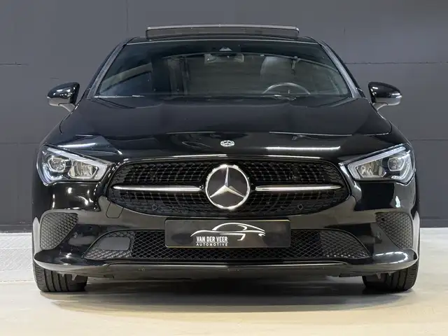 Mercedes-Benz Cla view 5