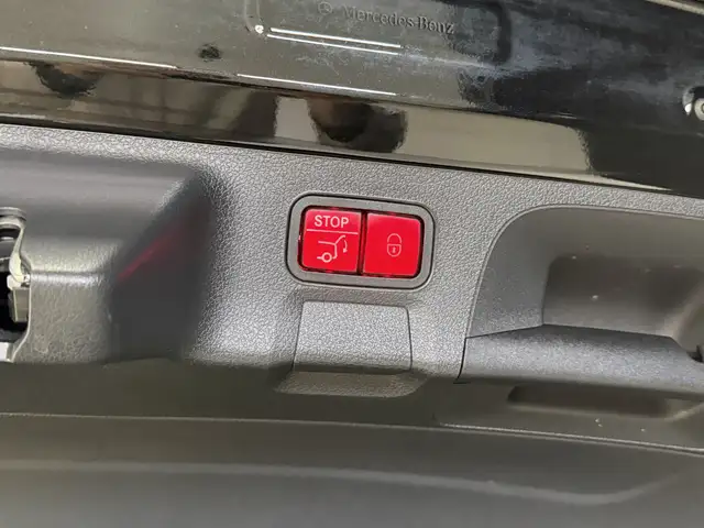 Mercedes-Benz Cla view 11