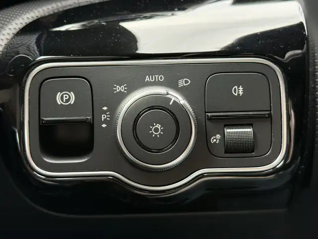 Mercedes-Benz Cla view 20