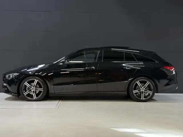 Mercedes-Benz Cla view 3