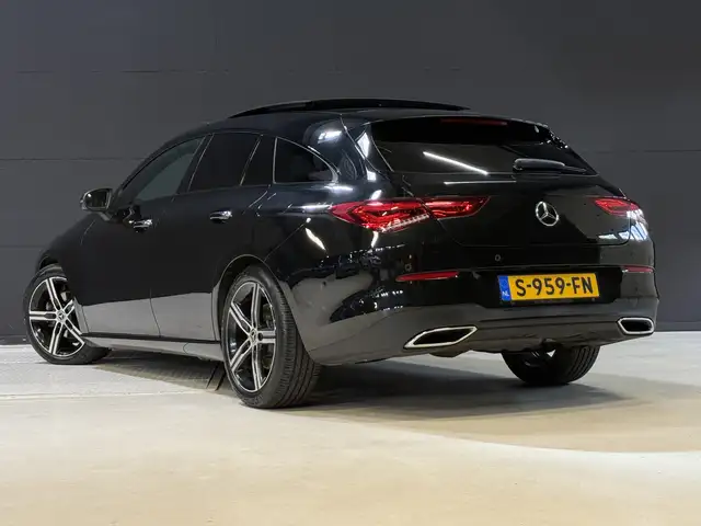 Mercedes-Benz Cla view 12
