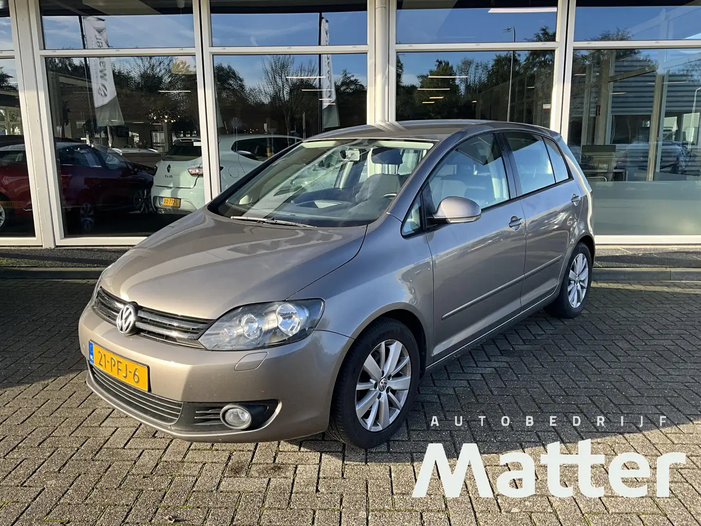 Volkswagen Golf Plus 1.2 TSI Tour II BlueMotion Brun - 1
