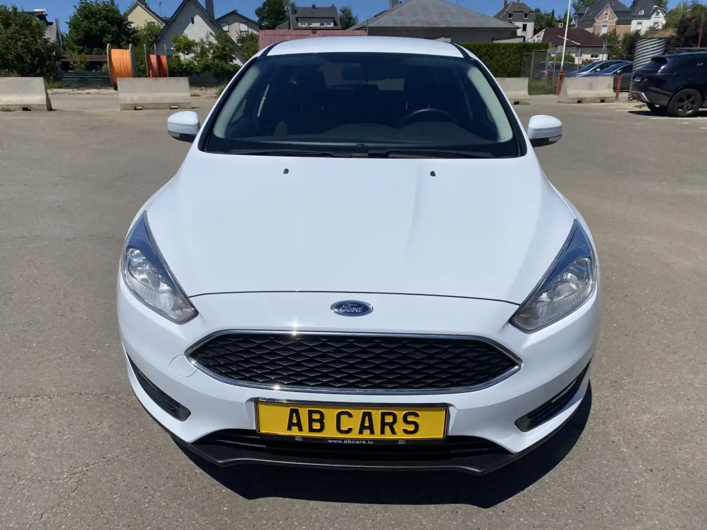 Ford Focus Clipper 1.5 Tdci Business Class 95cv Apple CarPlay Blanc - 2