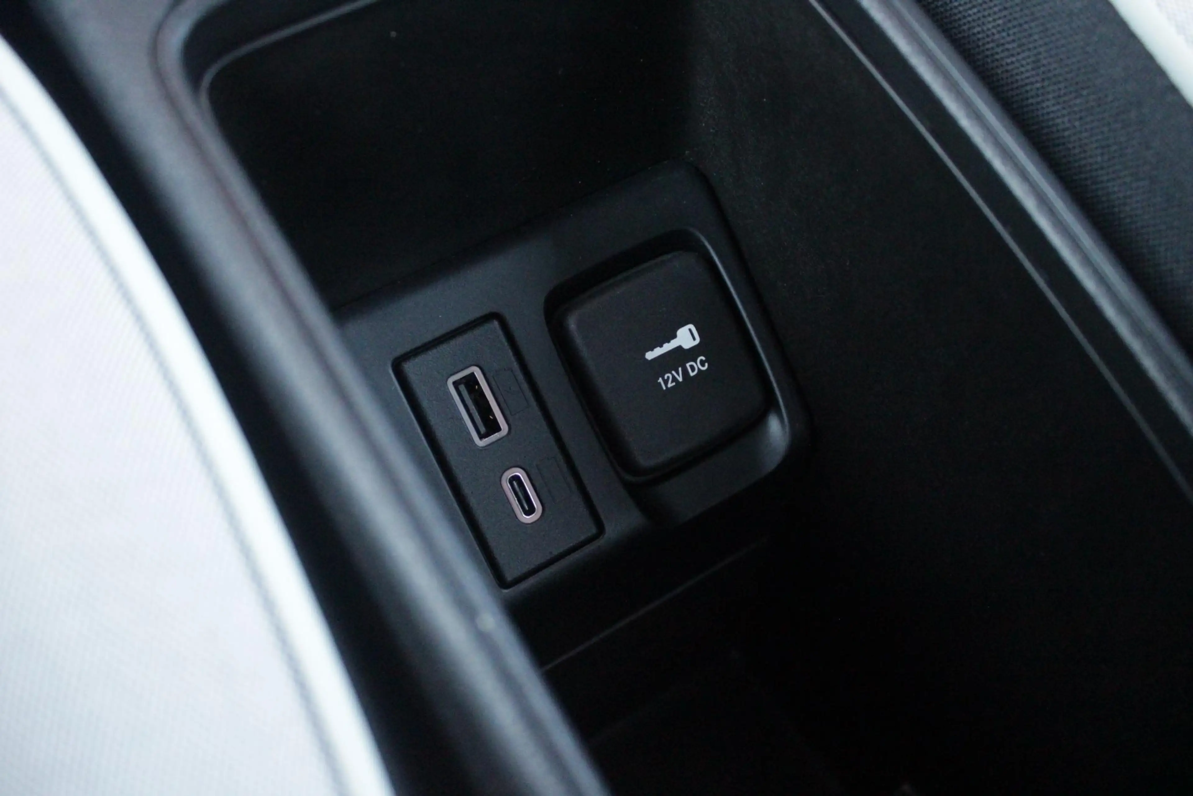 Fiat 500 1.0 Hybrid 65PK TORINO LAUNCH EDITION | DRAADLOZE — photo 34