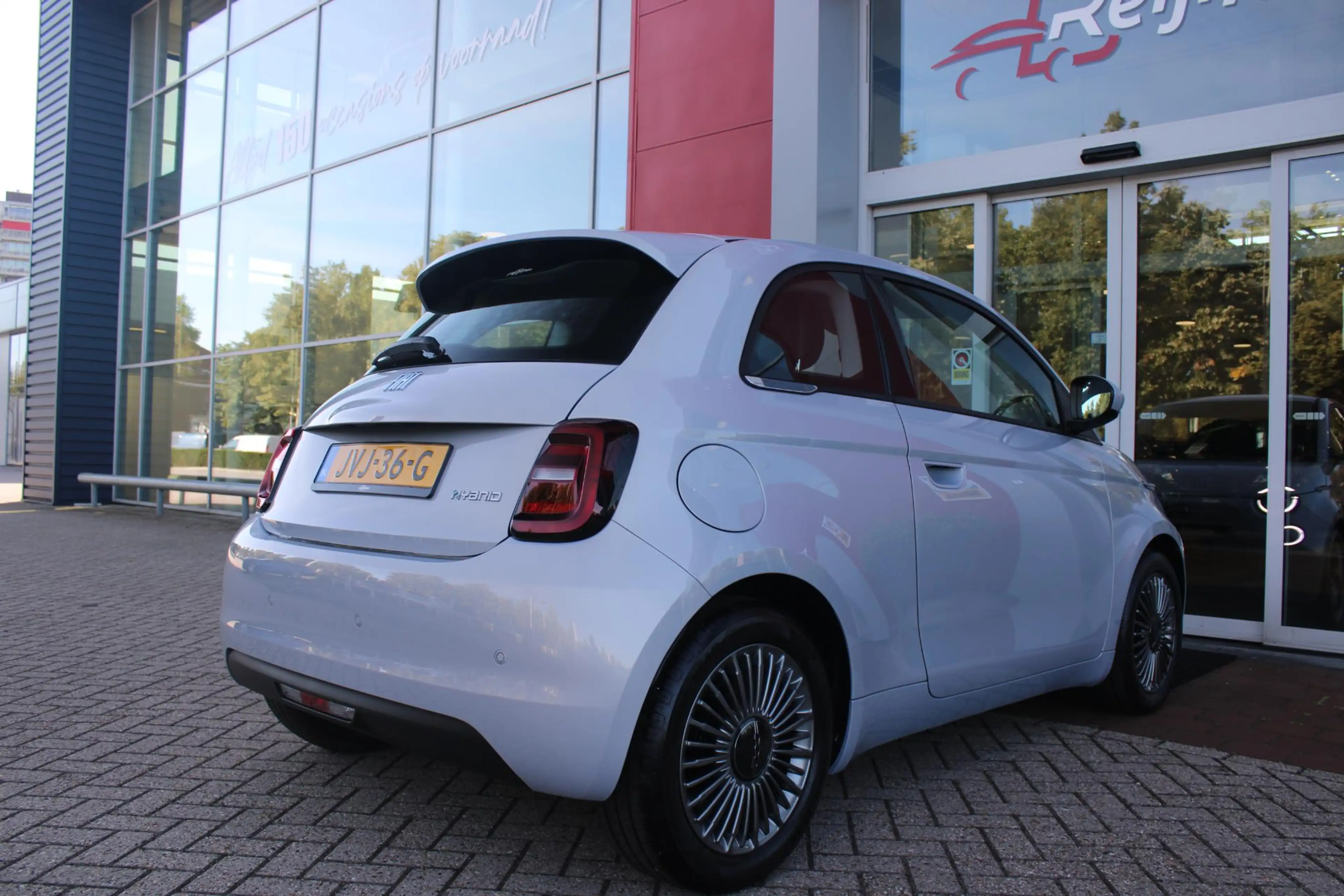 Fiat 500 1.0 Hybrid 65PK TORINO LAUNCH EDITION | DRAADLOZE — photo 42