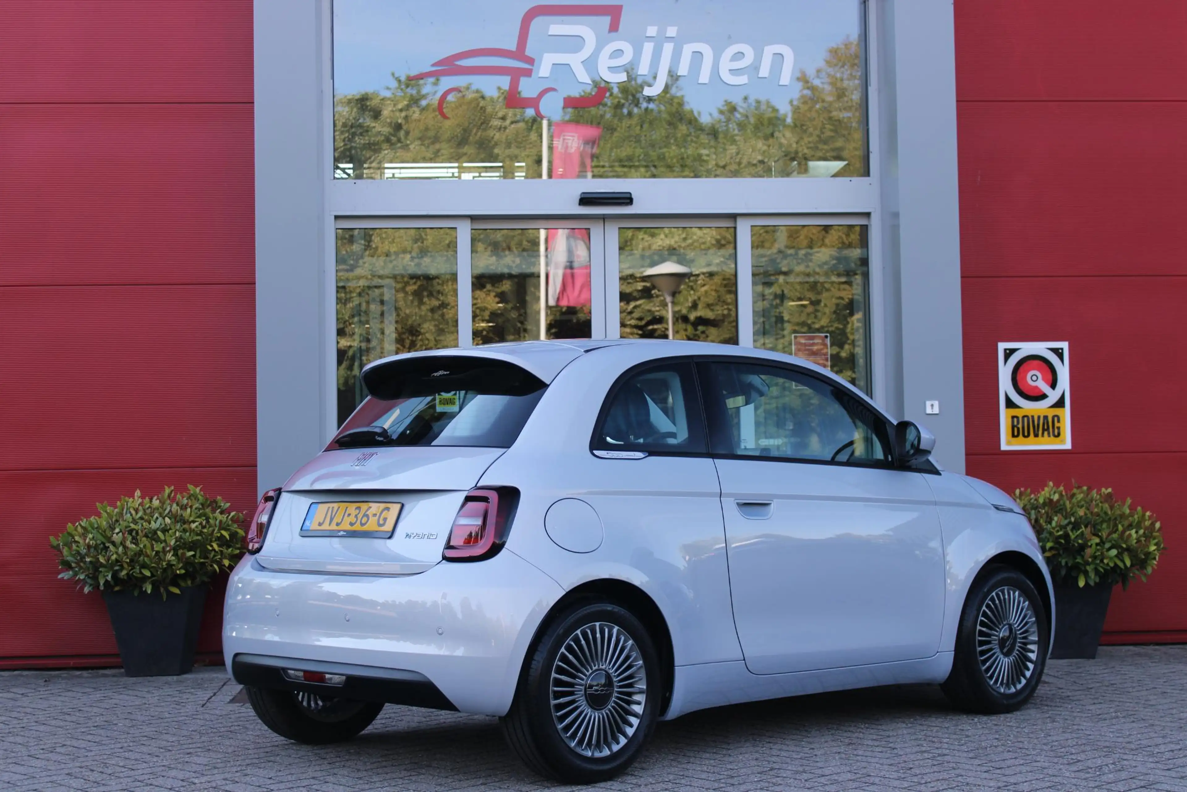 Fiat 500 1.0 Hybrid 65PK TORINO LAUNCH EDITION | DRAADLOZE — photo 4