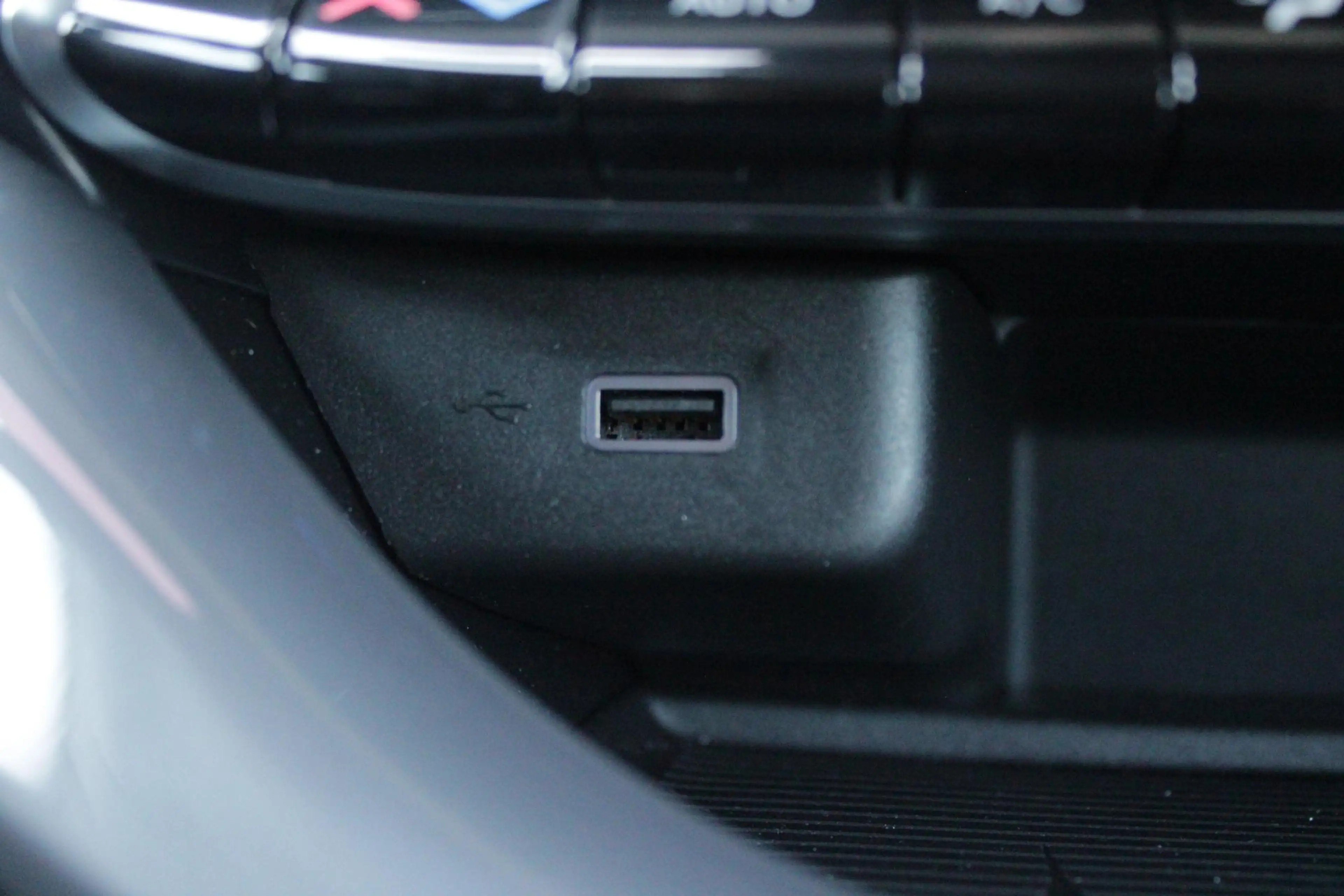 Fiat 500 1.0 Hybrid 65PK TORINO LAUNCH EDITION | DRAADLOZE — photo 32