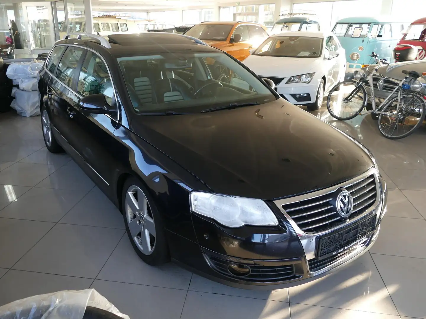 Volkswagen Passat Variant 3.2 V6 FSI 4Motion DSG - Leder - Klima - SD - Navi Schwarz - 2