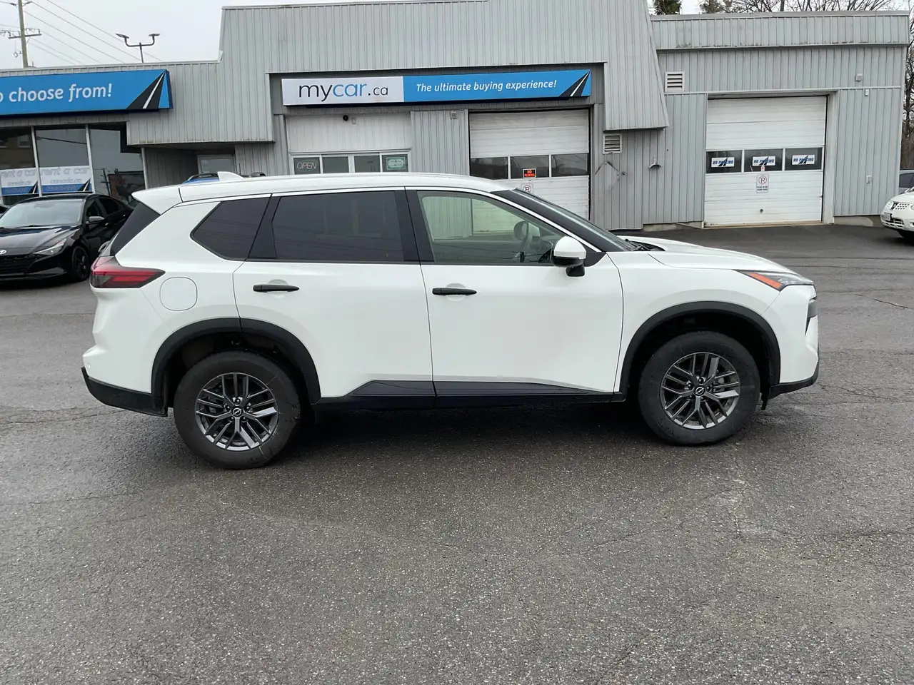 Nissan Rogue fotografie Nissan Rogue