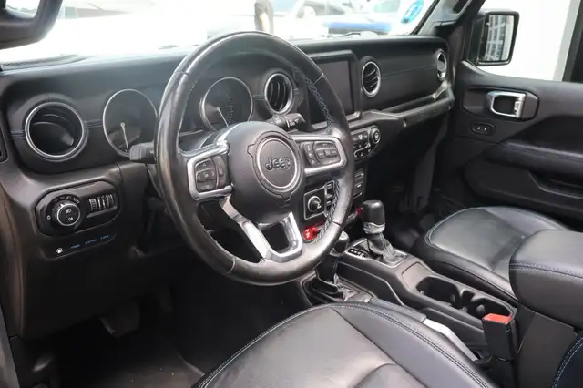 Jeep Wrangler view 6