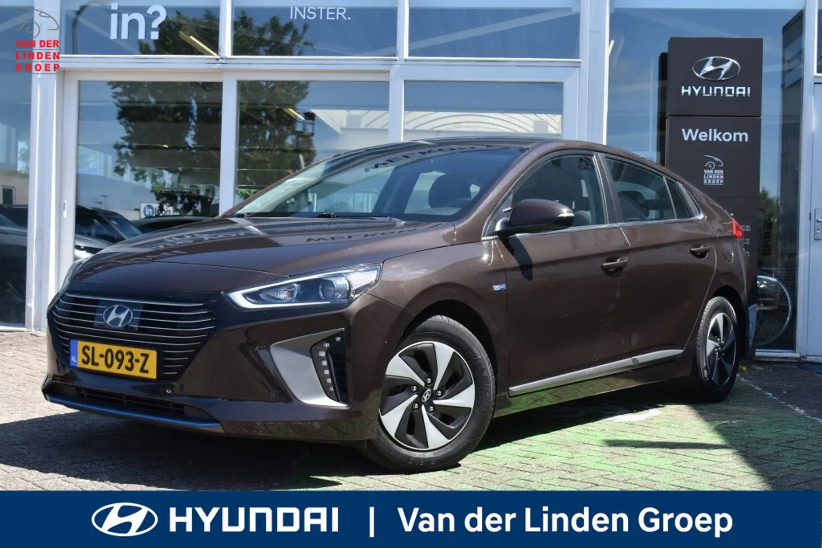Hyundai IONIQ 1.6 GDi Hybrid Comfort/Navi/Pdc/Climate/Trekhaak/" Bruin - 1