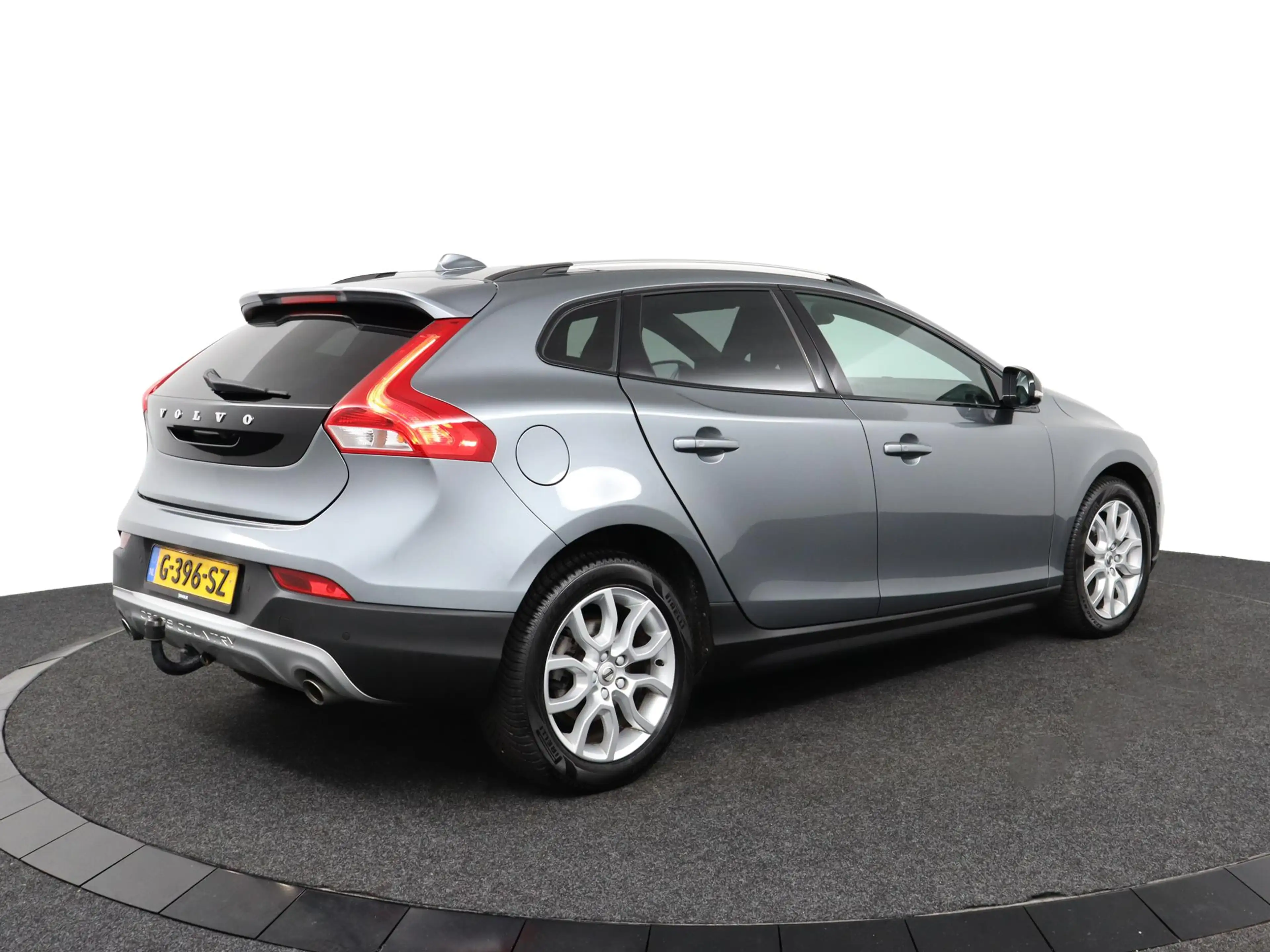 Volvo V40 Cross Country 1.5 T3 Polar+ Luxury | AUTOMAAT | Trekhaak | Adapt — photo 5