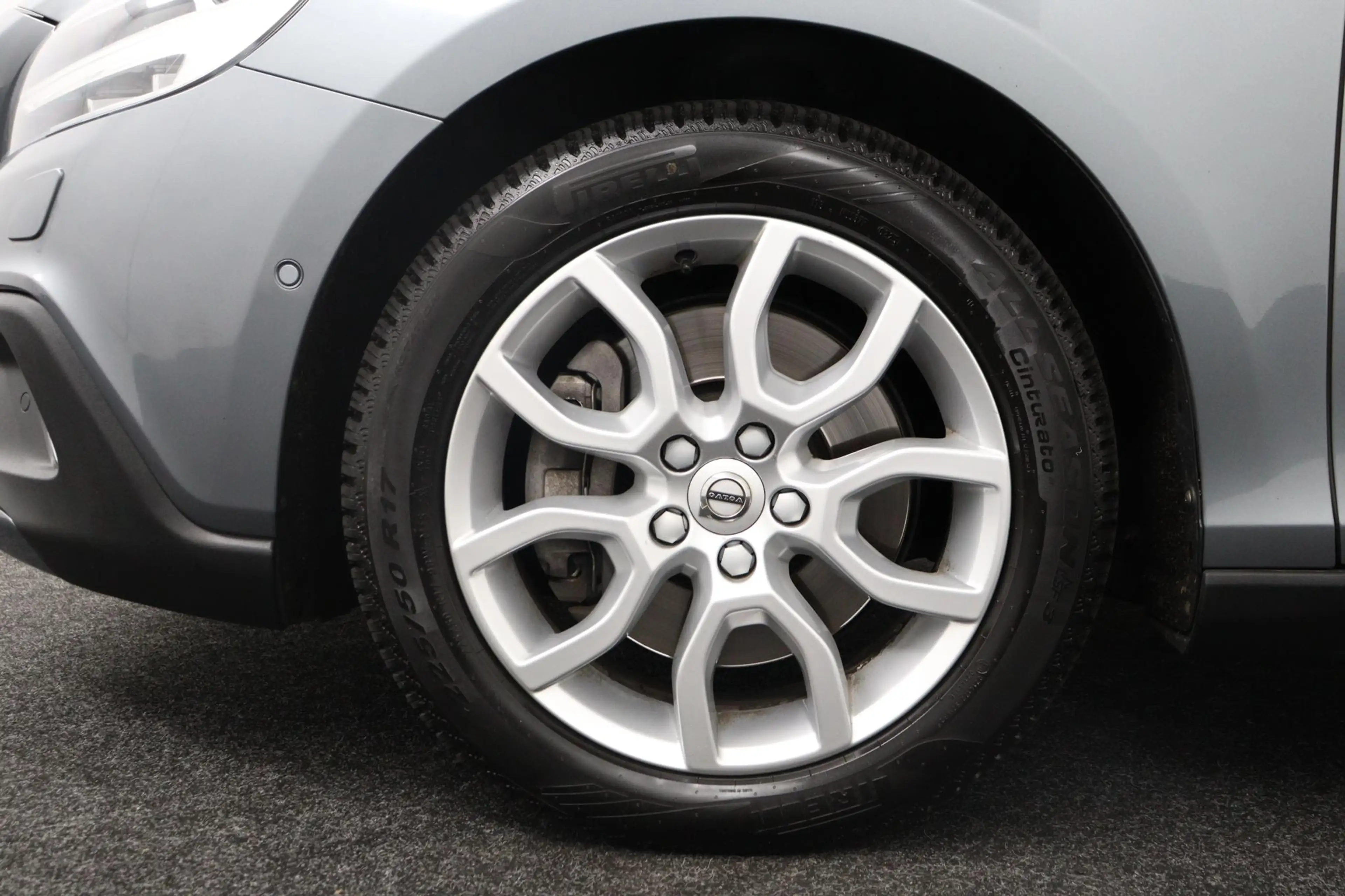 Volvo V40 Cross Country 1.5 T3 Polar+ Luxury | AUTOMAAT | Trekhaak | Adapt — photo 14