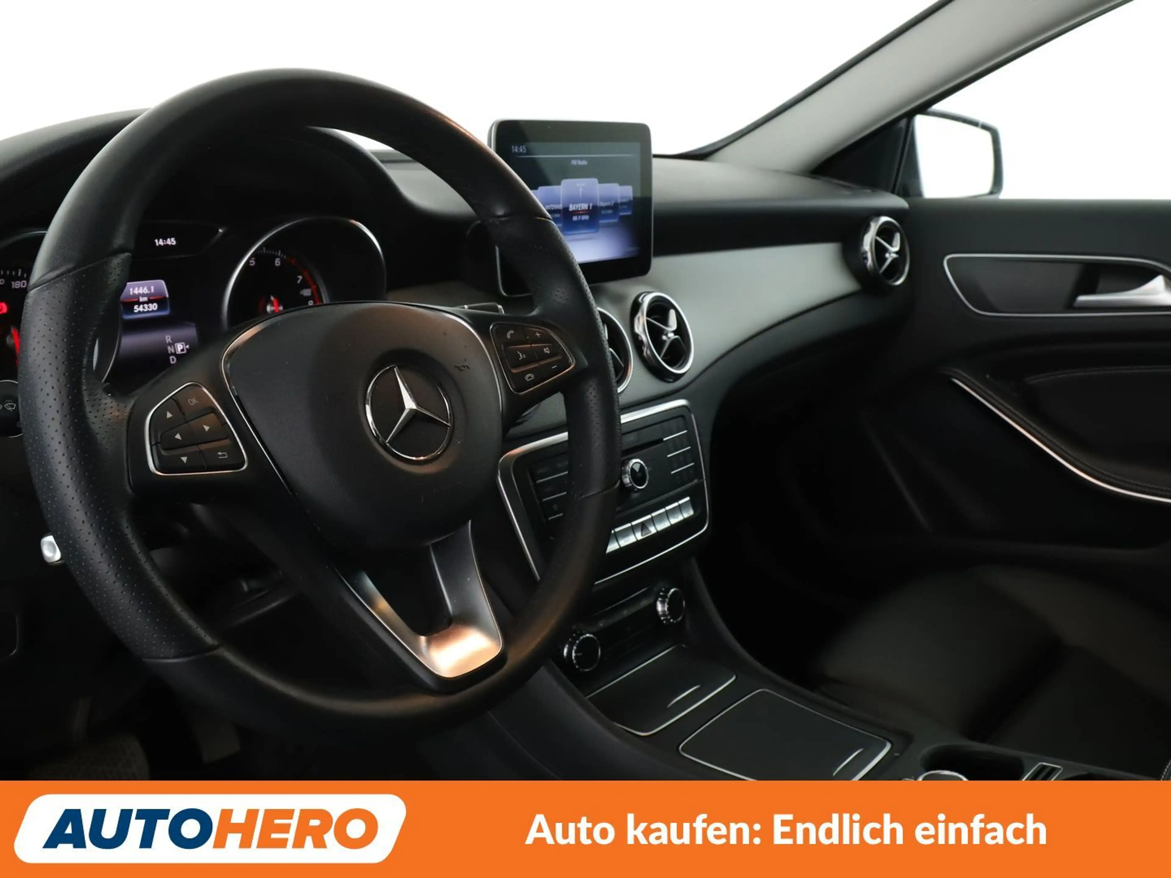 Mercedes-Benz GLA 180 Urban Aut.*LED*NAVI*TEMPO*PDC*SHZ*KLIMA*GARANTIE* — photo 11