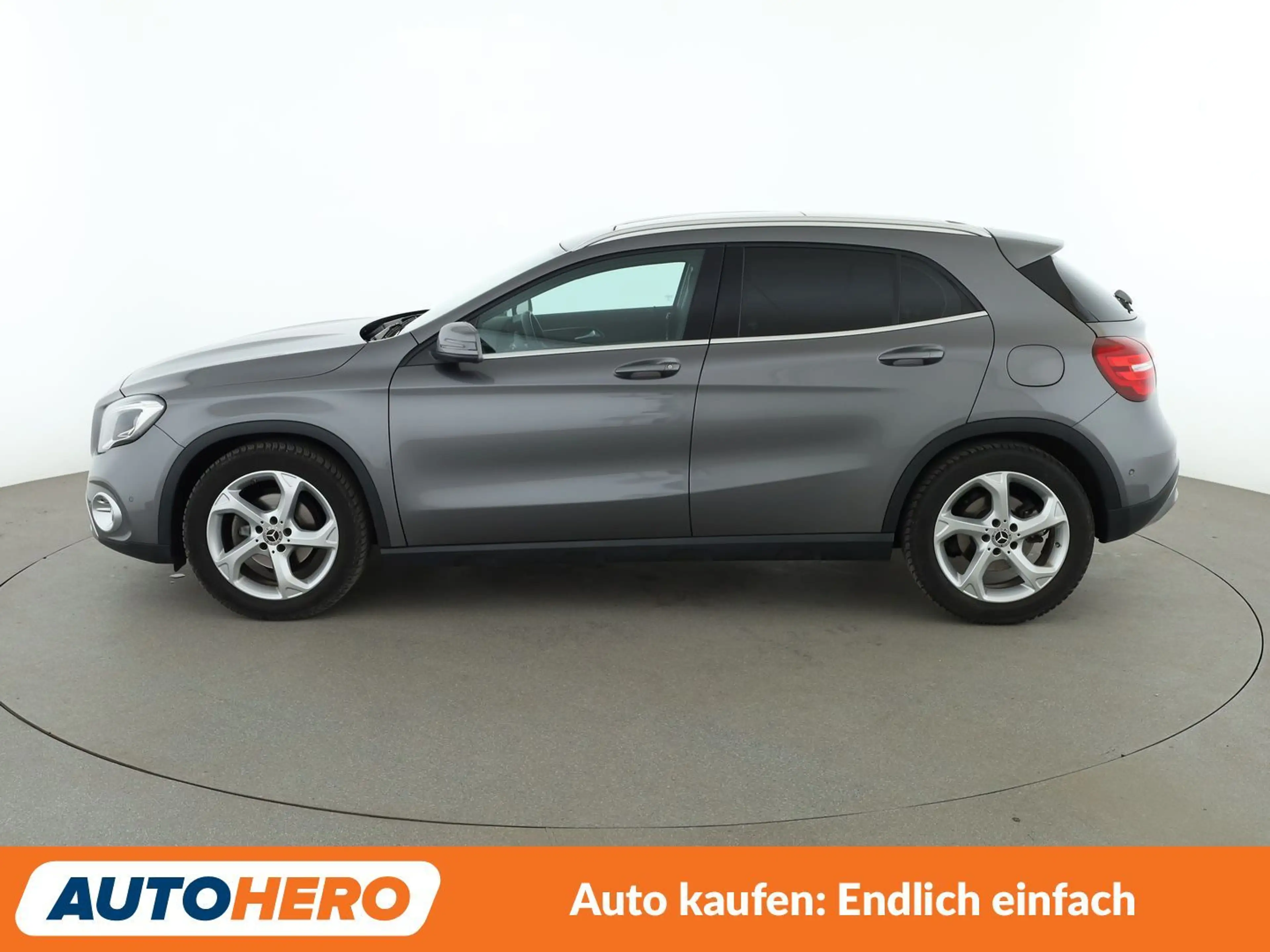 Mercedes-Benz GLA 180 Urban Aut.*LED*NAVI*TEMPO*PDC*SHZ*KLIMA*GARANTIE* — photo 3